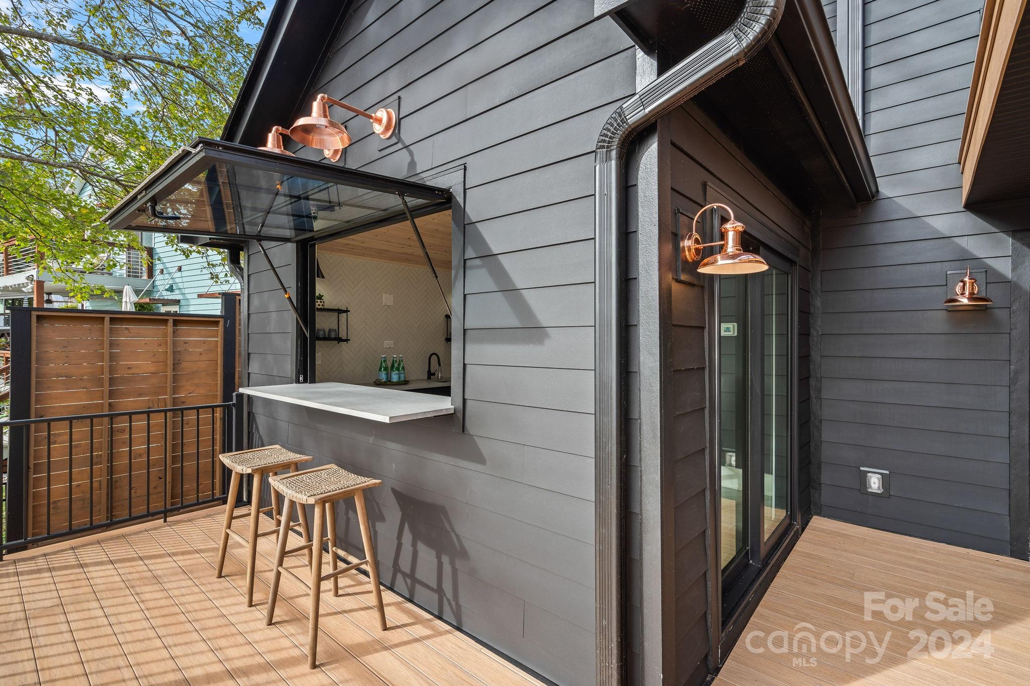 Island Forest - Residential