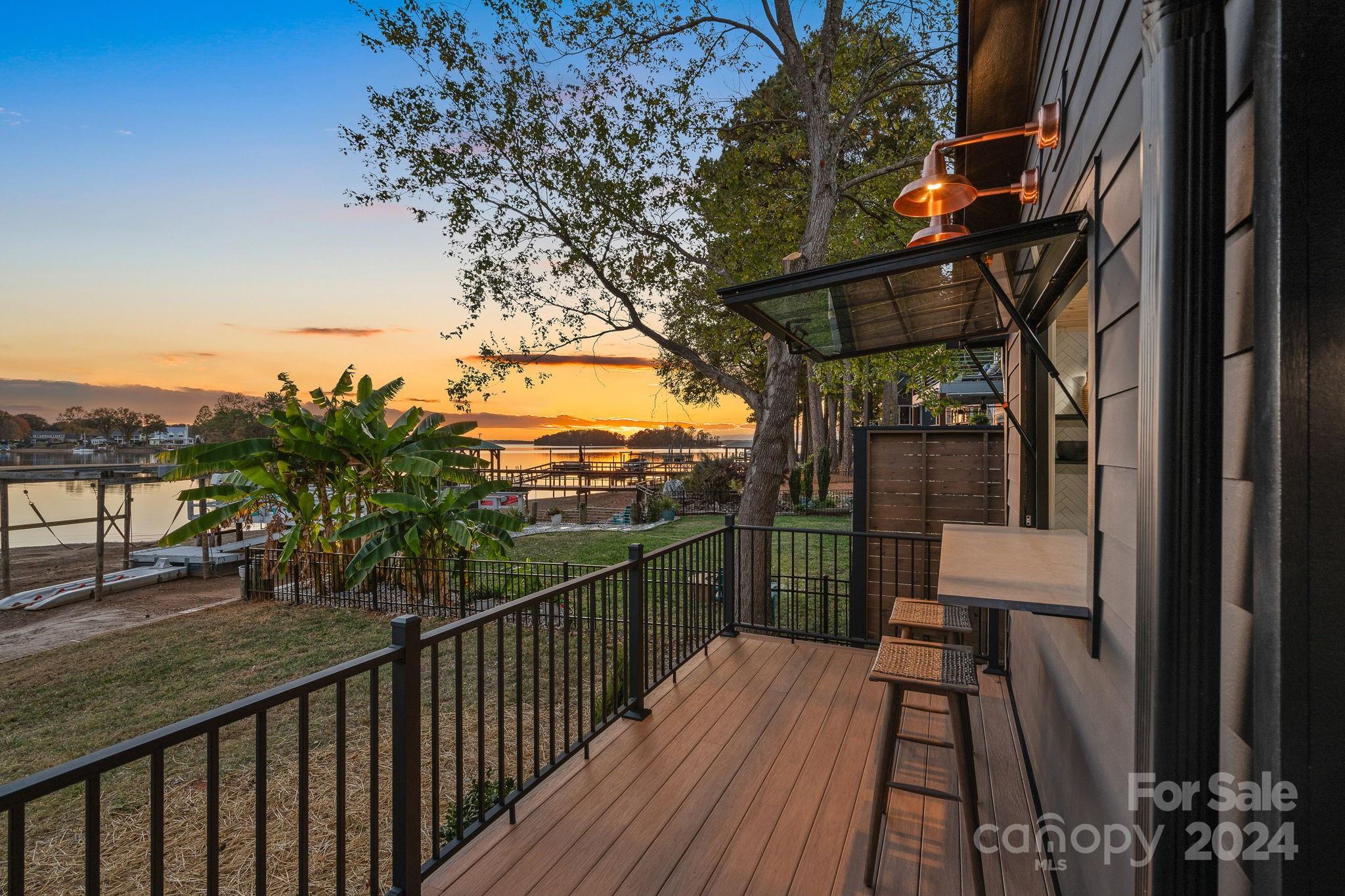 Island Forest - Residential