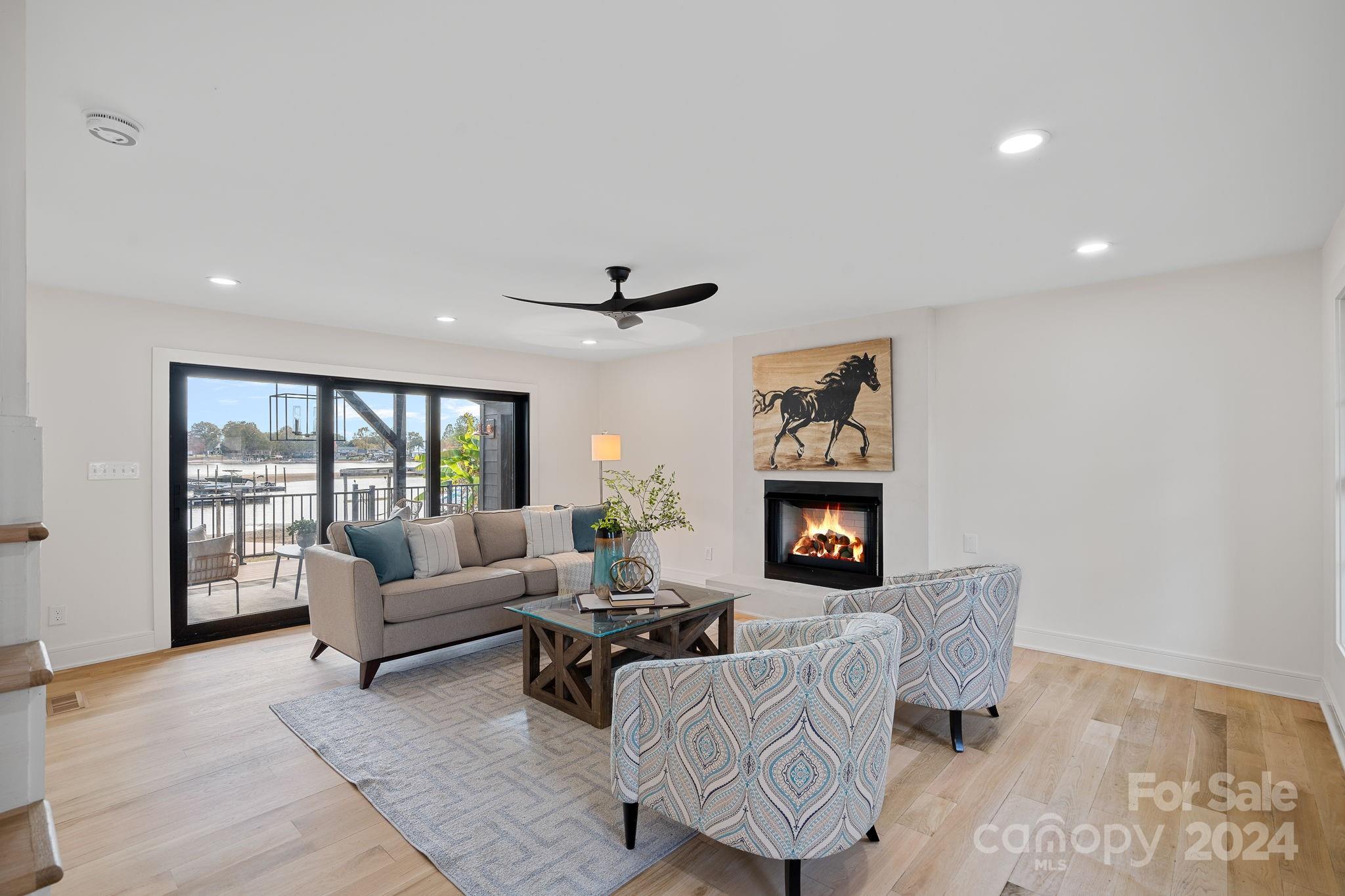 Island Forest - Residential