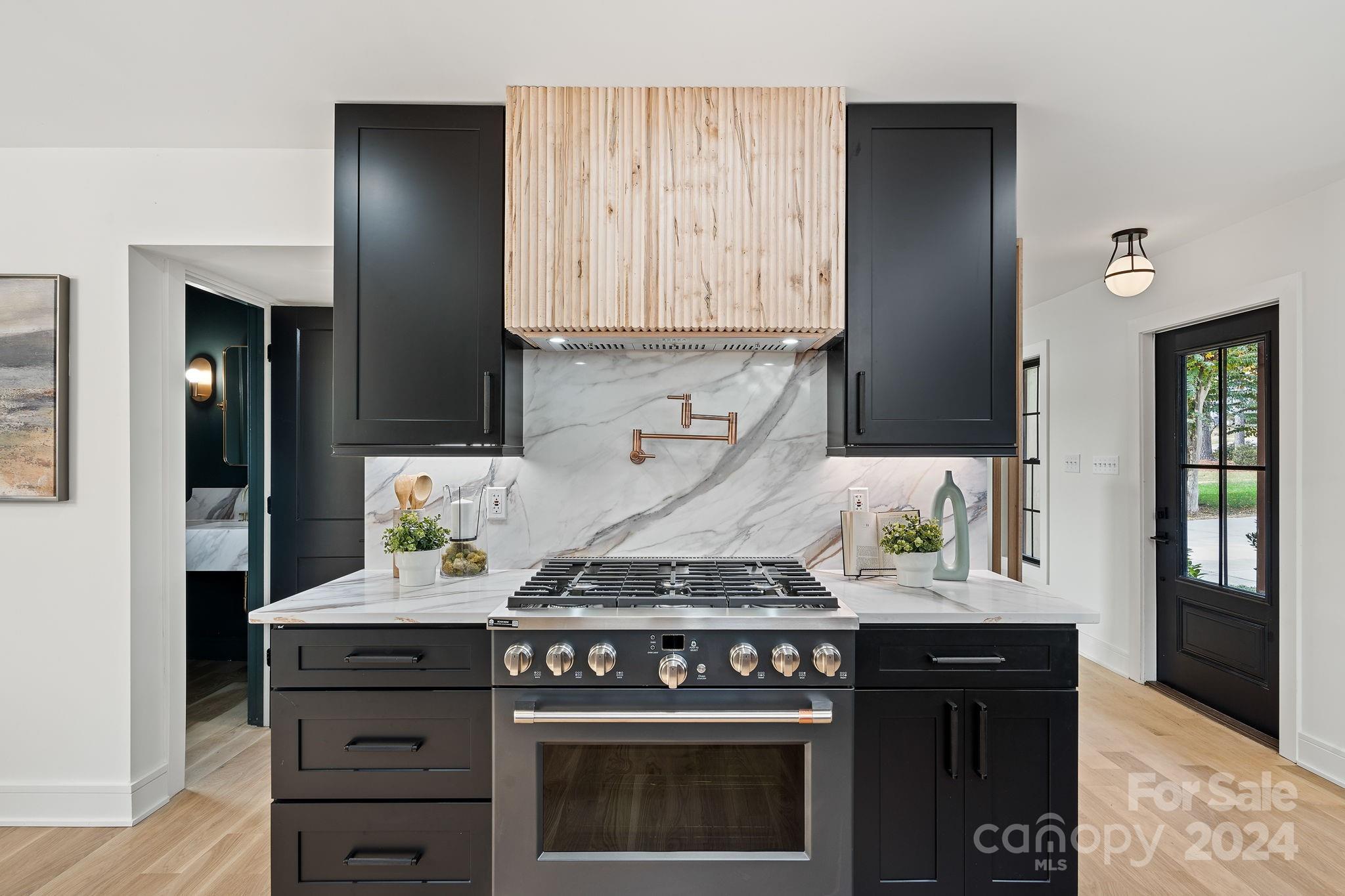 Island Forest - Residential