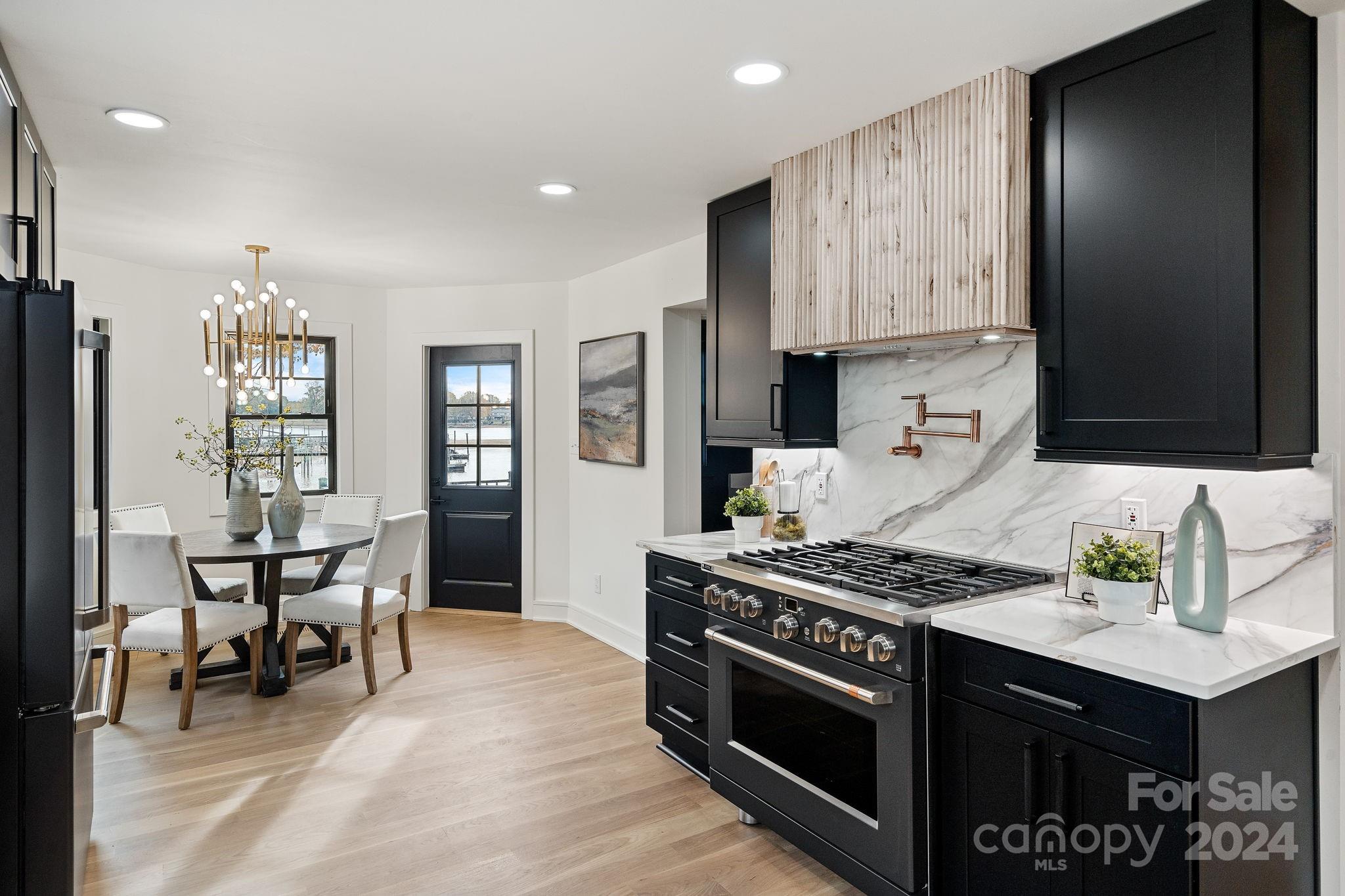 Island Forest - Residential