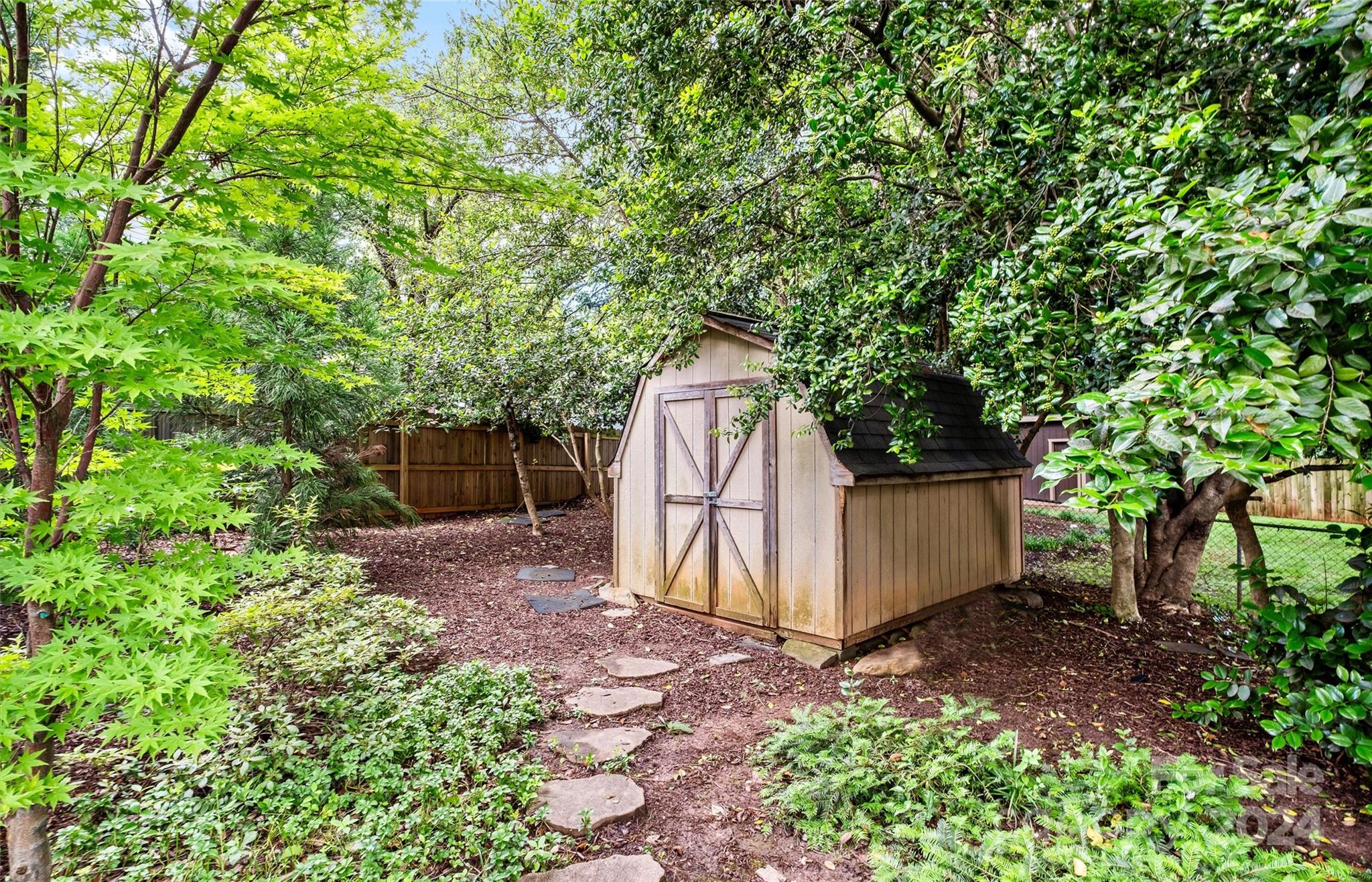 Myers Park - Residential