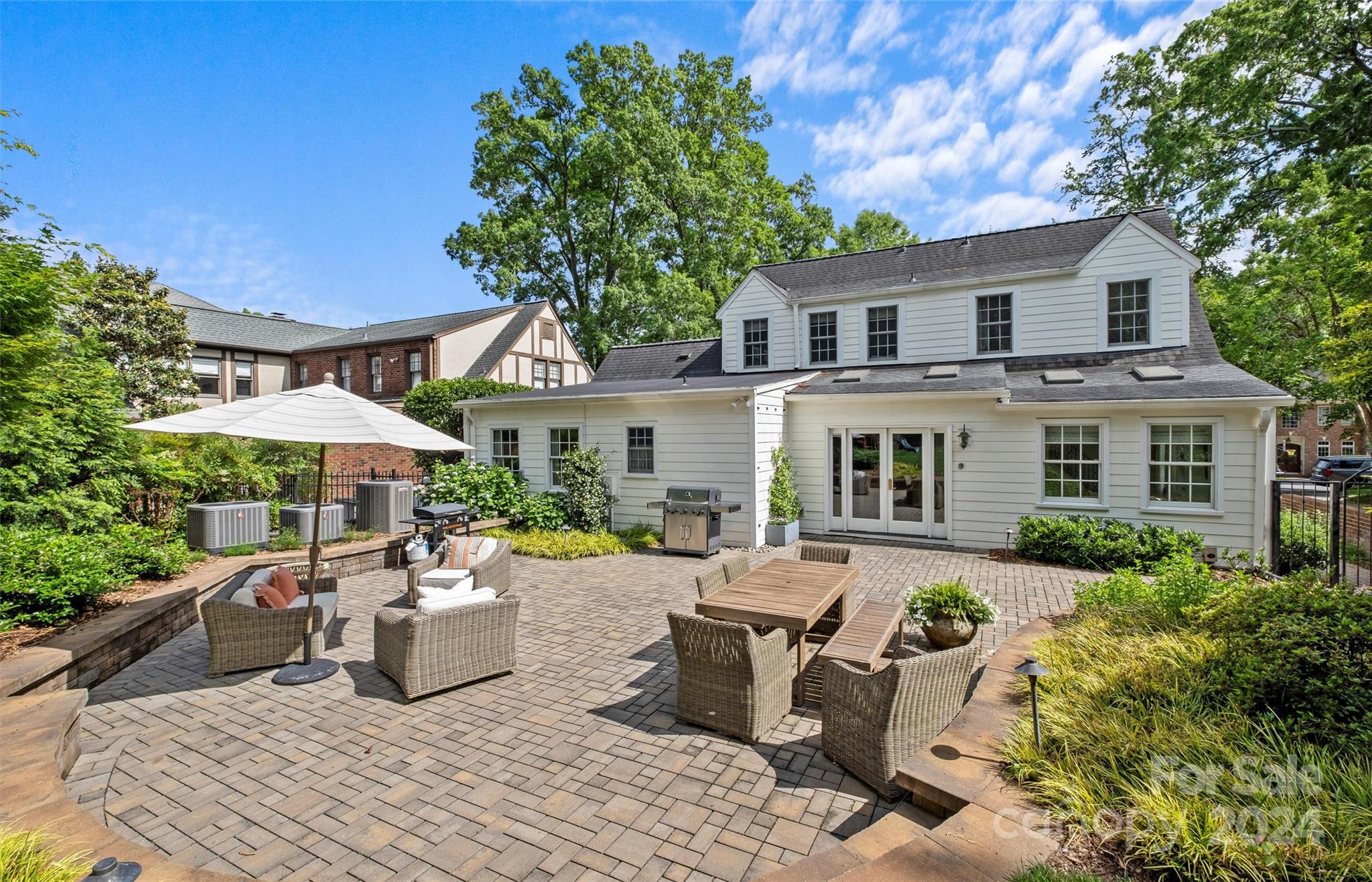 Myers Park - Residential