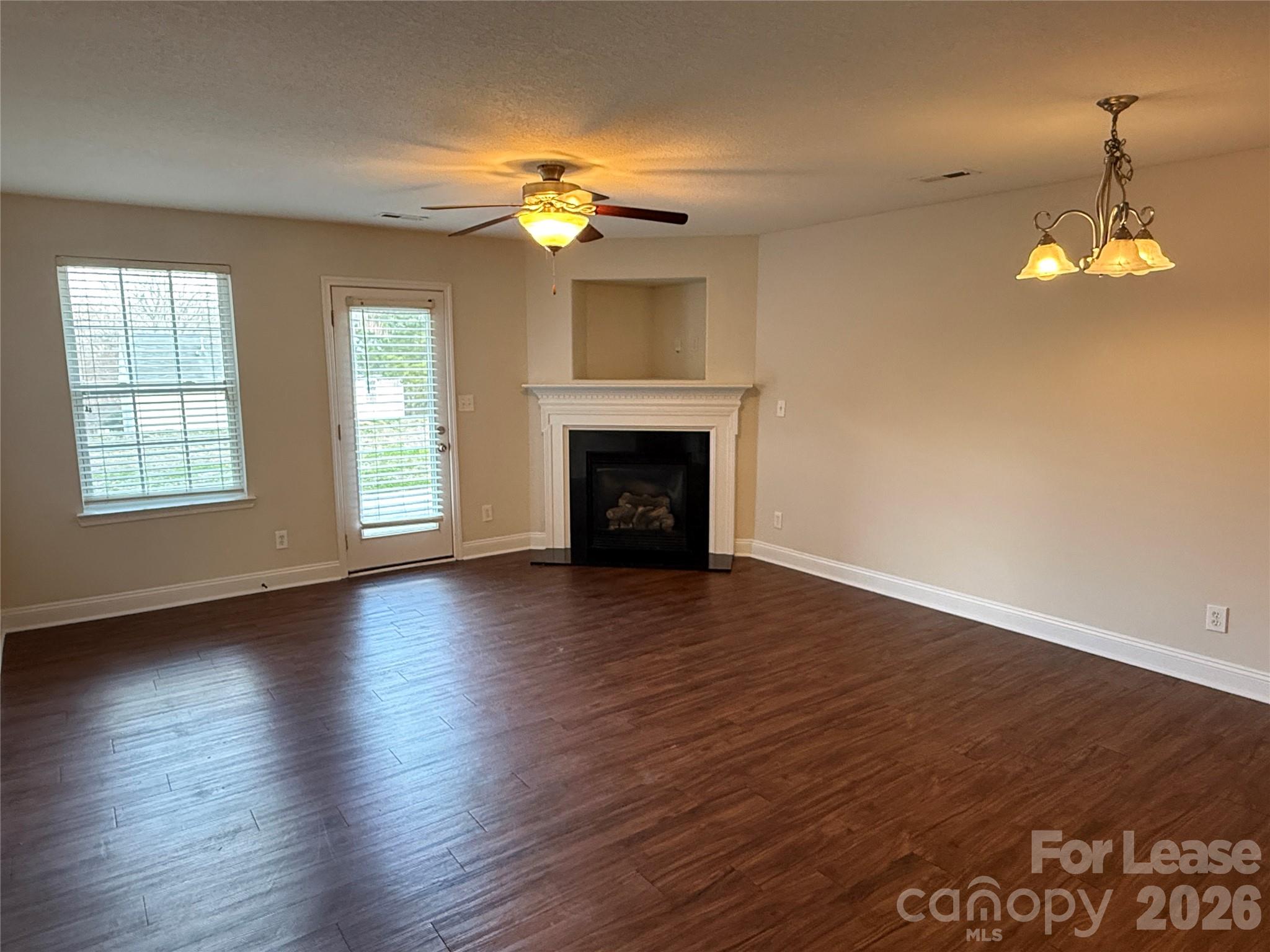 7516 April Mist Trail