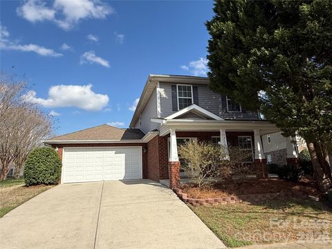 Photo of 7516 April Mist Trail, Huntersville, NC 28078 (MLS # 4346221)