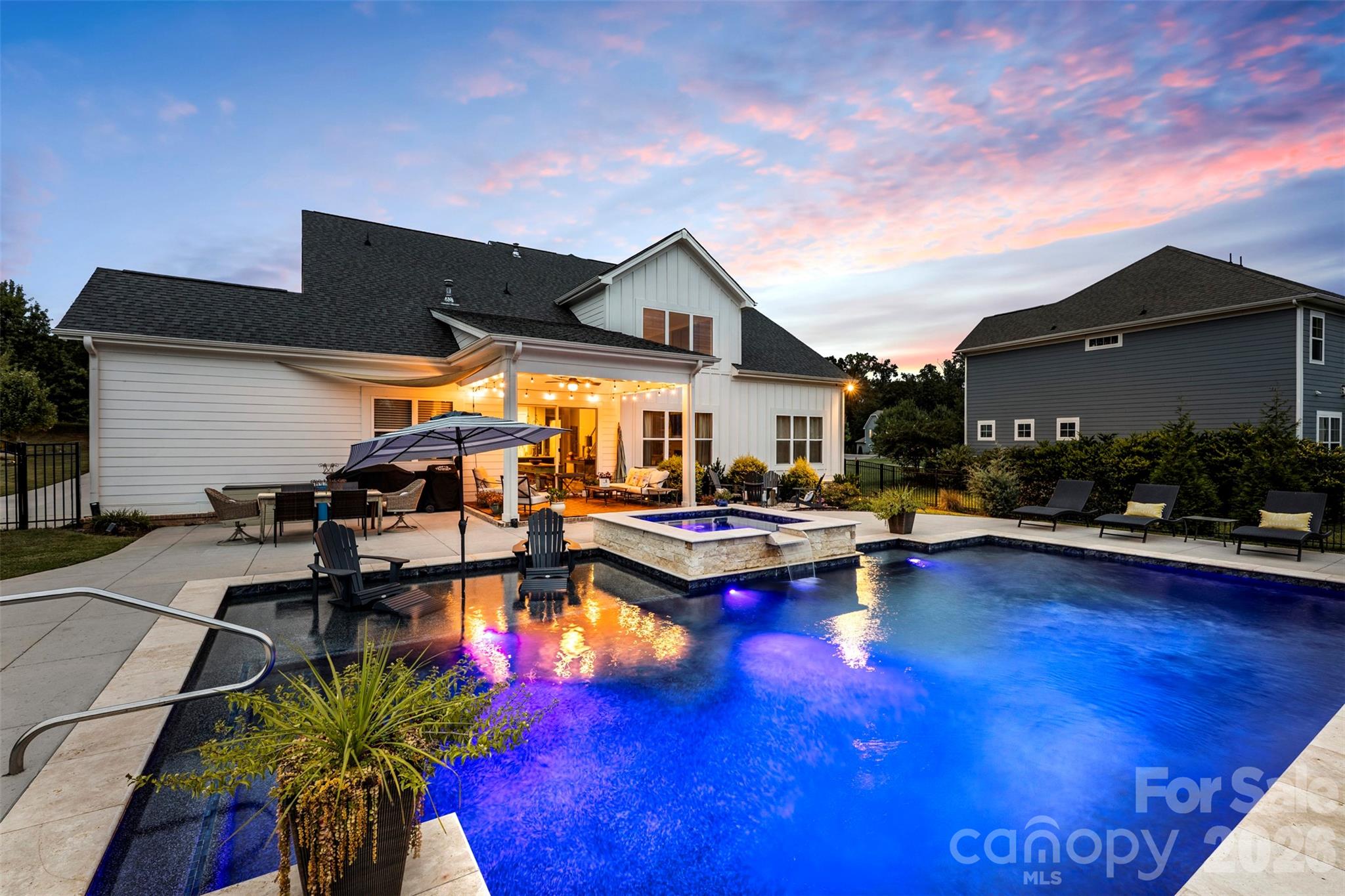 McLean - South Shore - Residential