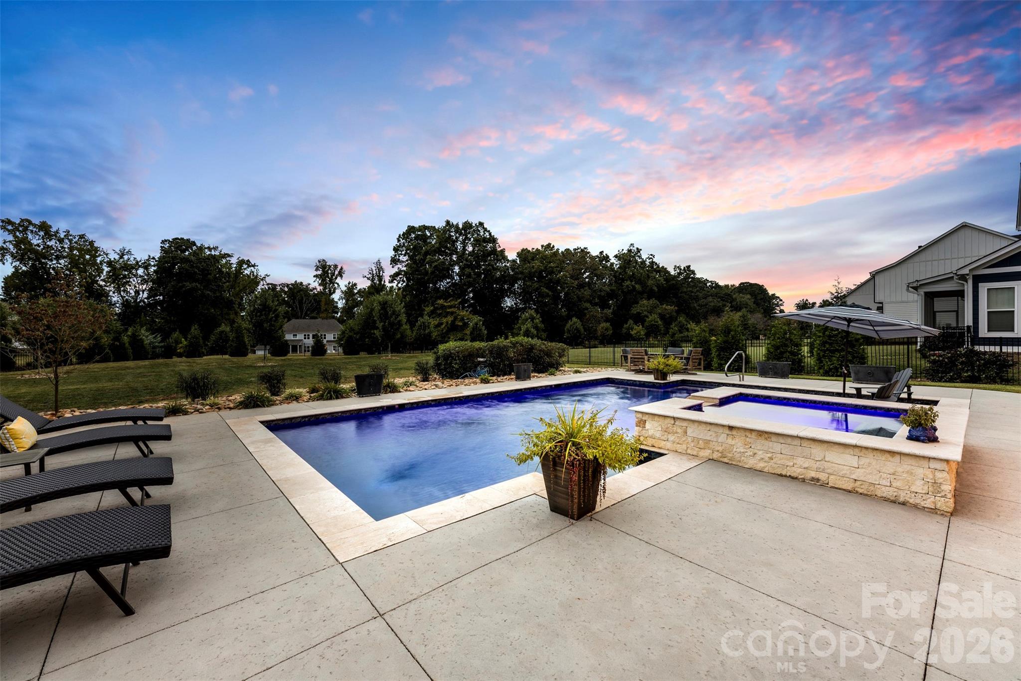 McLean - South Shore - Residential