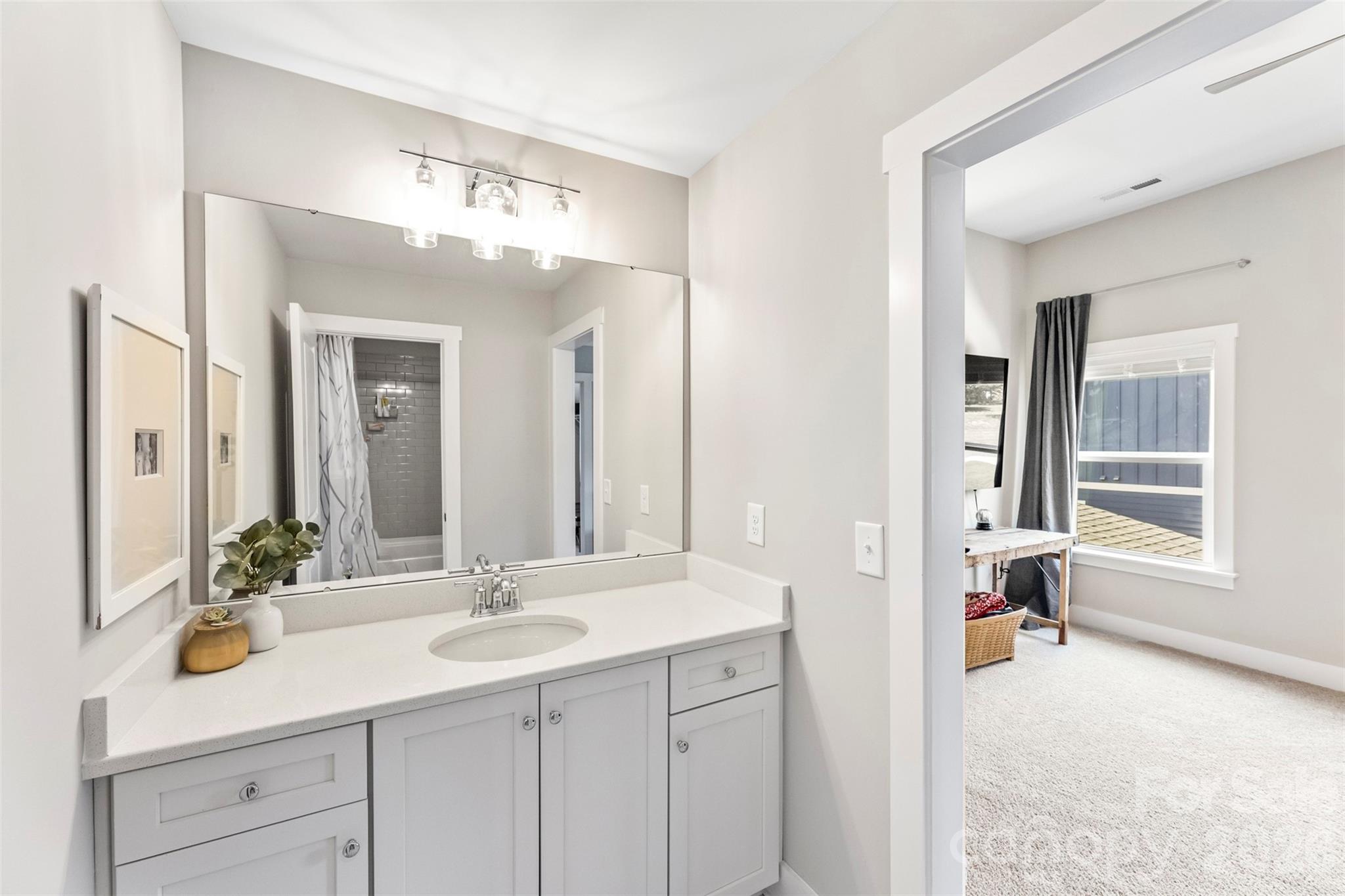 McLean - South Shore - Residential