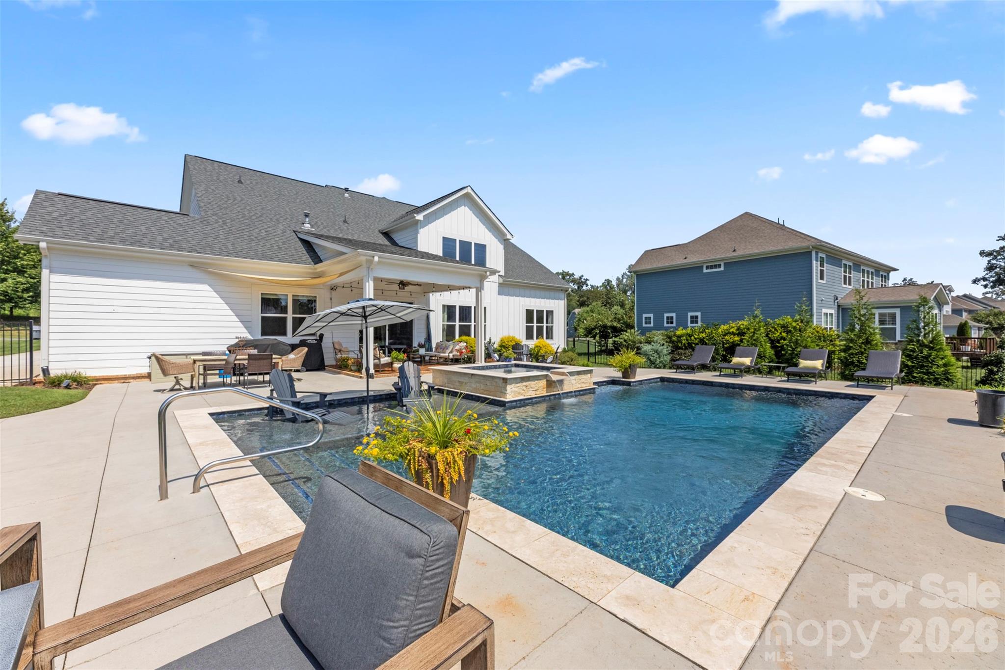 McLean - South Shore - Residential