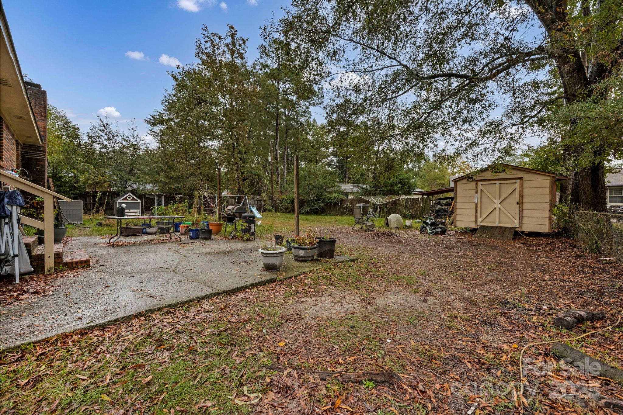 Lloydwoods - Residential