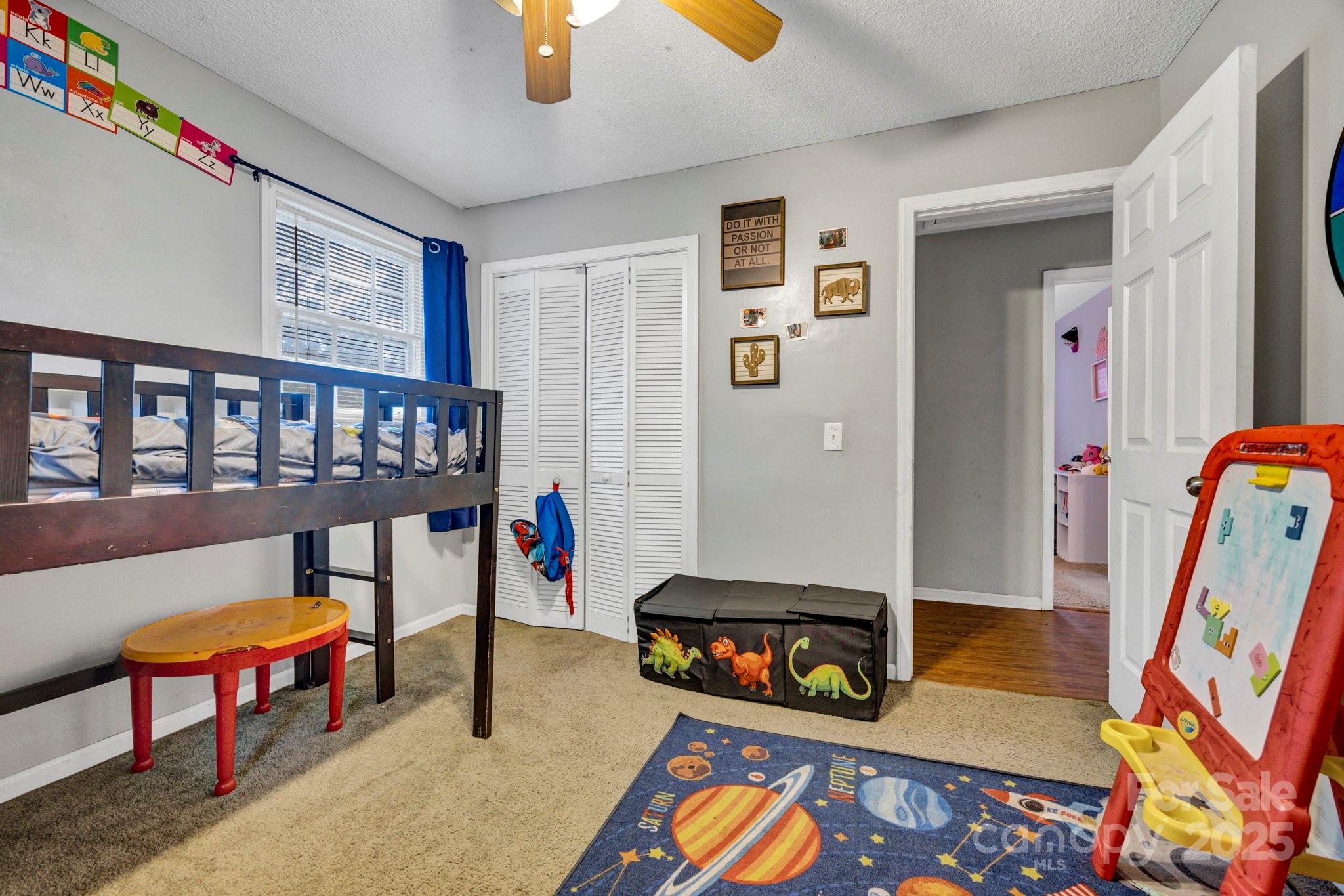 Lloydwoods - Residential