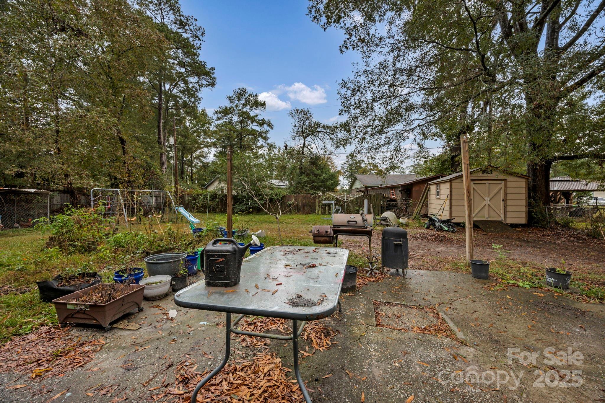 Lloydwoods - Residential