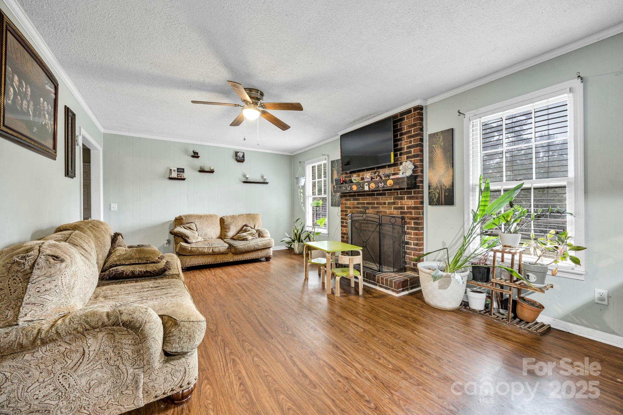 Lloydwoods - Residential