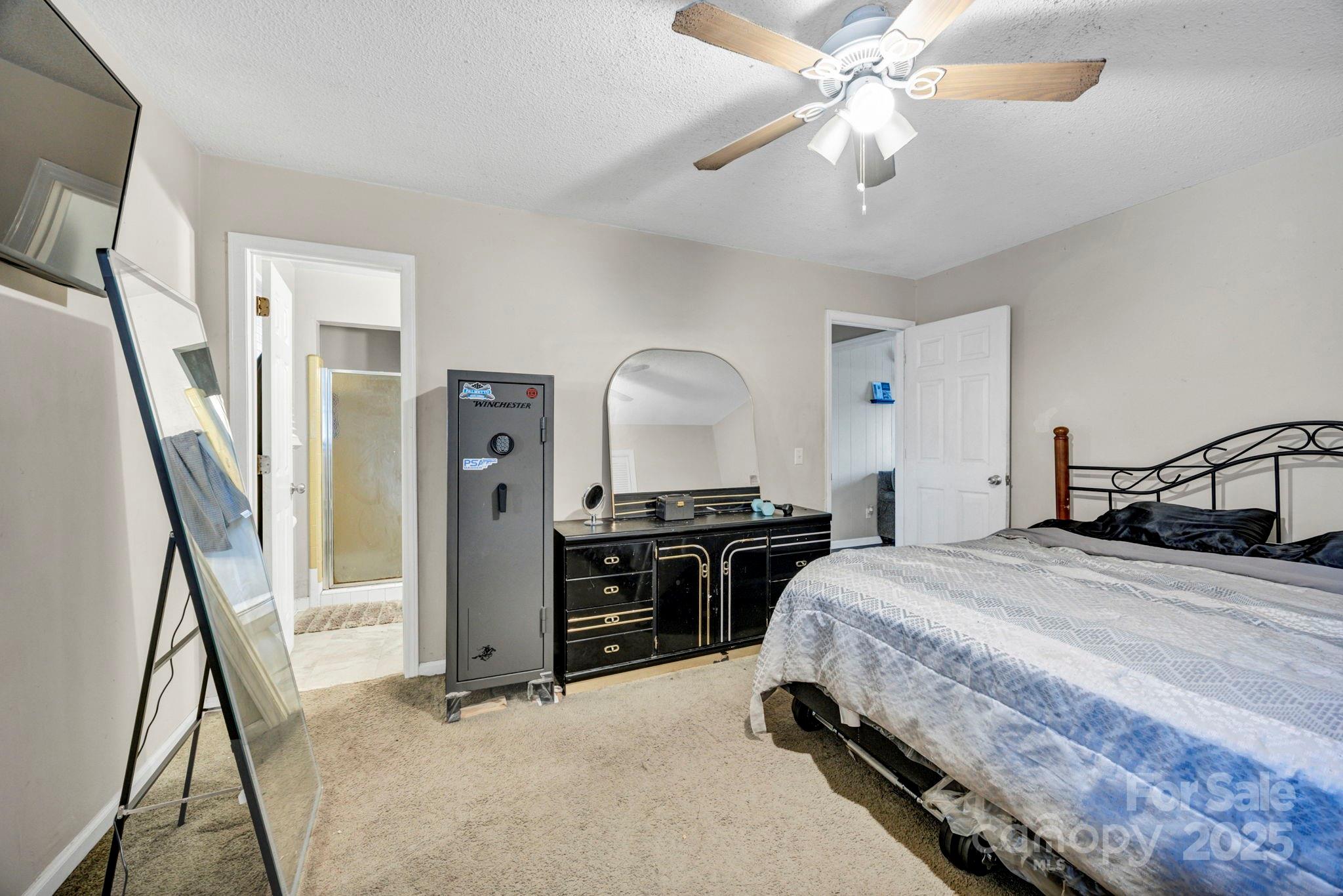 Lloydwoods - Residential