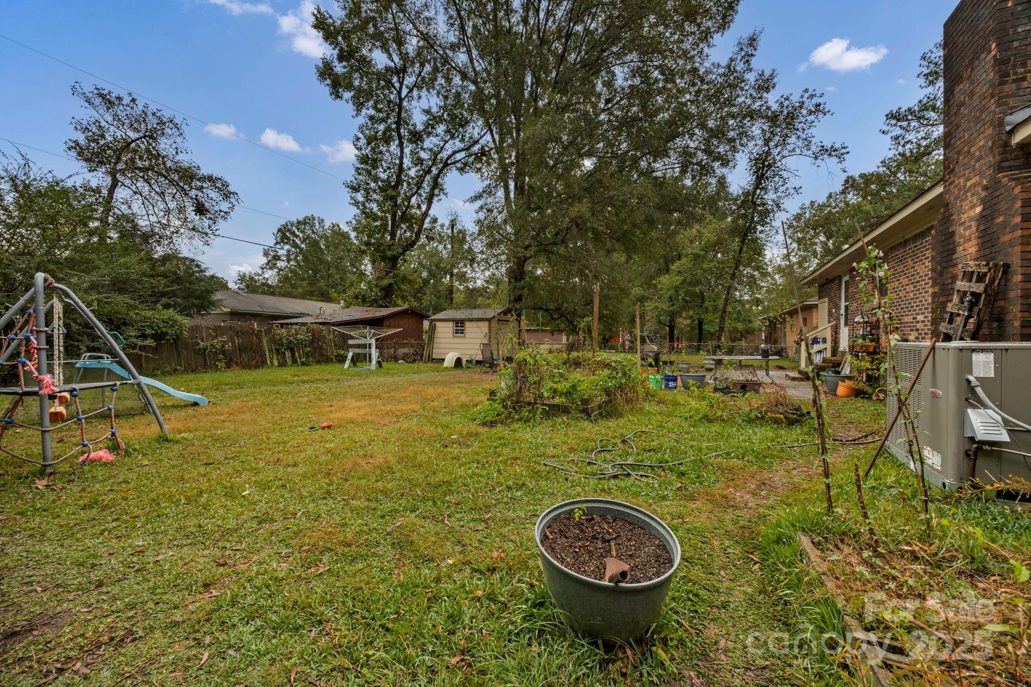 Lloydwoods - Residential