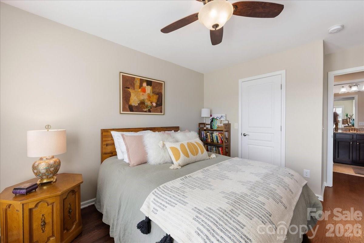 Park South Station - Residential