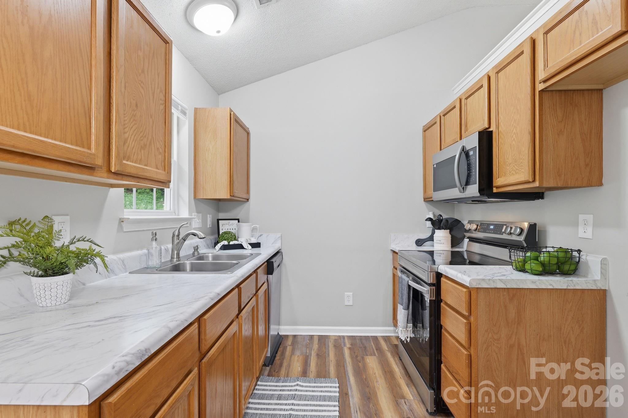 Fox Glenn - Residential