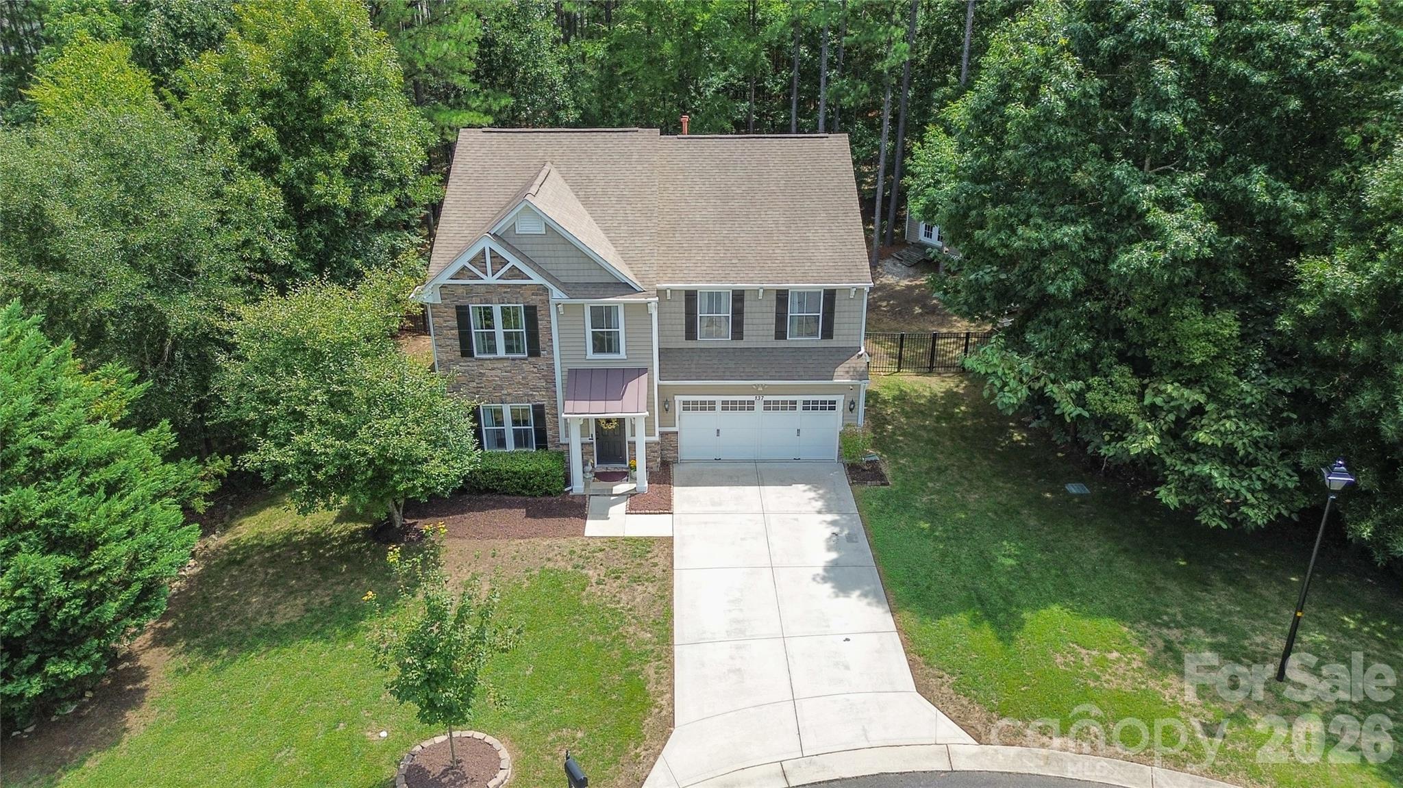 137 Poplin Place