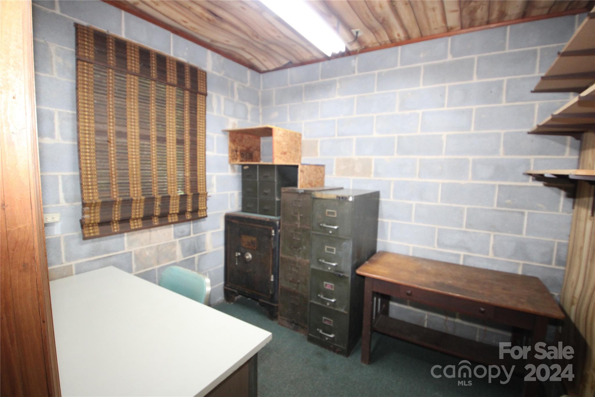 Forest Lake - Residential