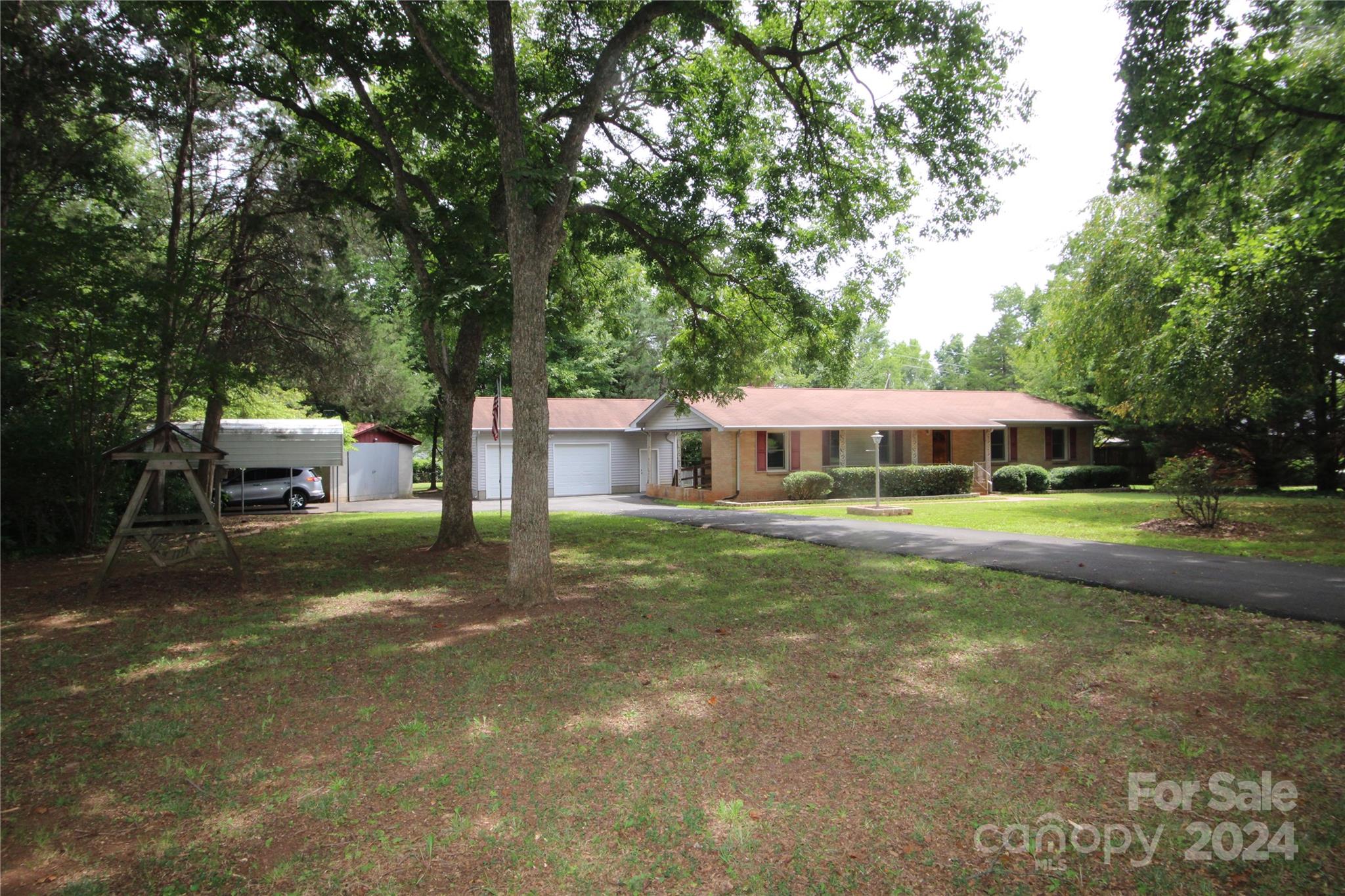 Forest Lake - Residential