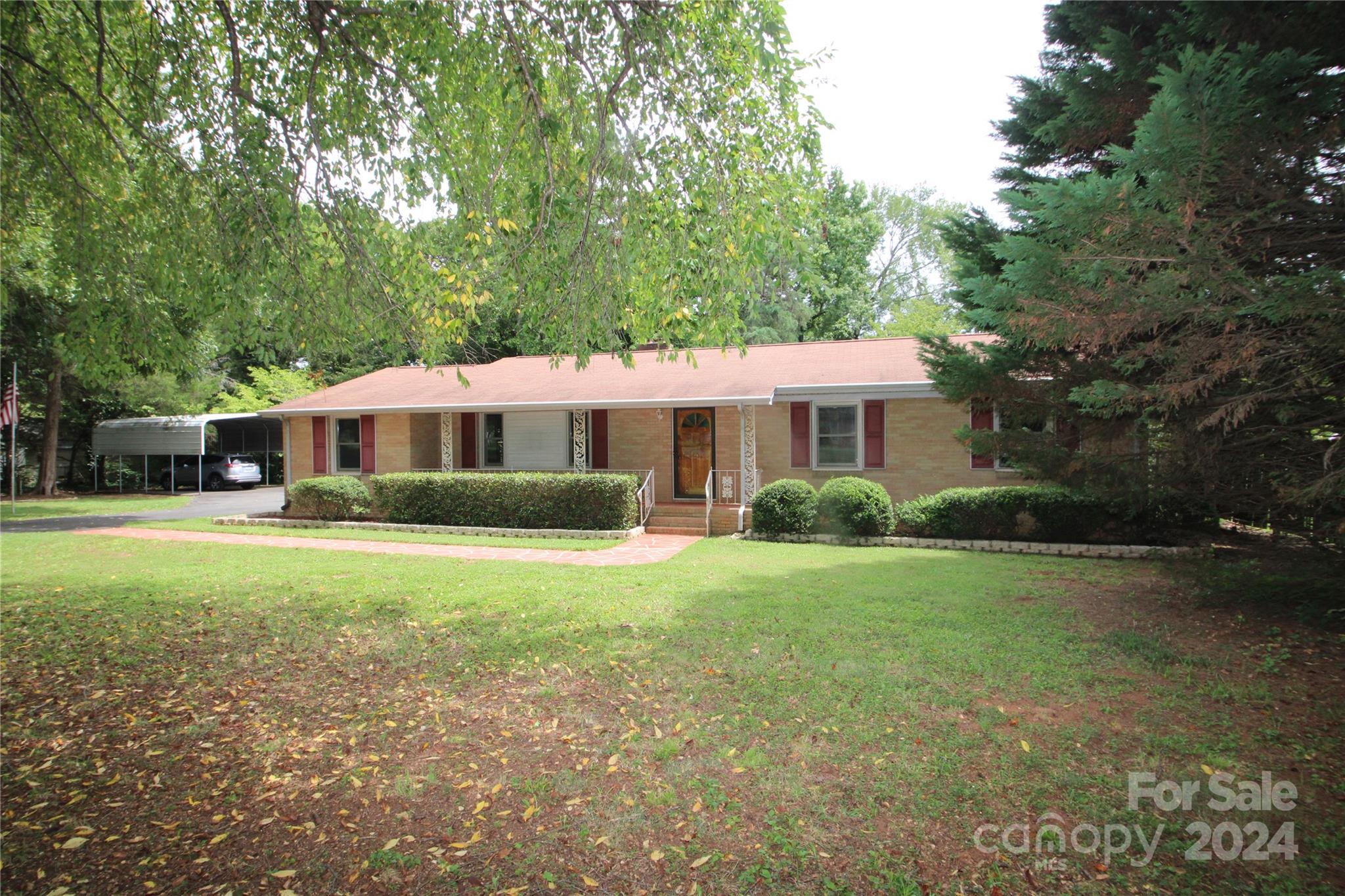 Forest Lake - Residential