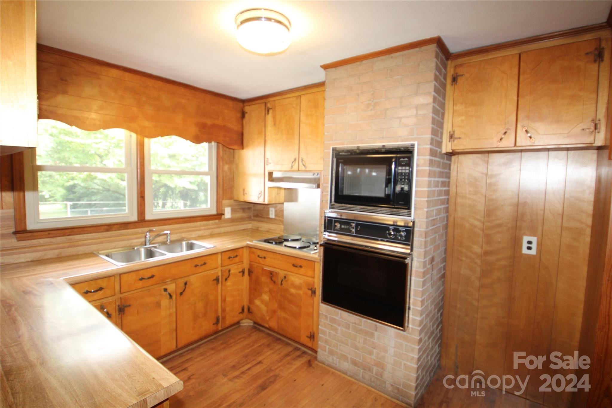 Forest Lake - Residential