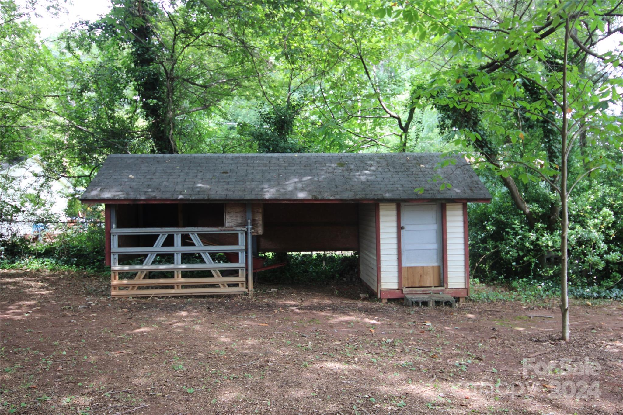 Forest Lake - Residential