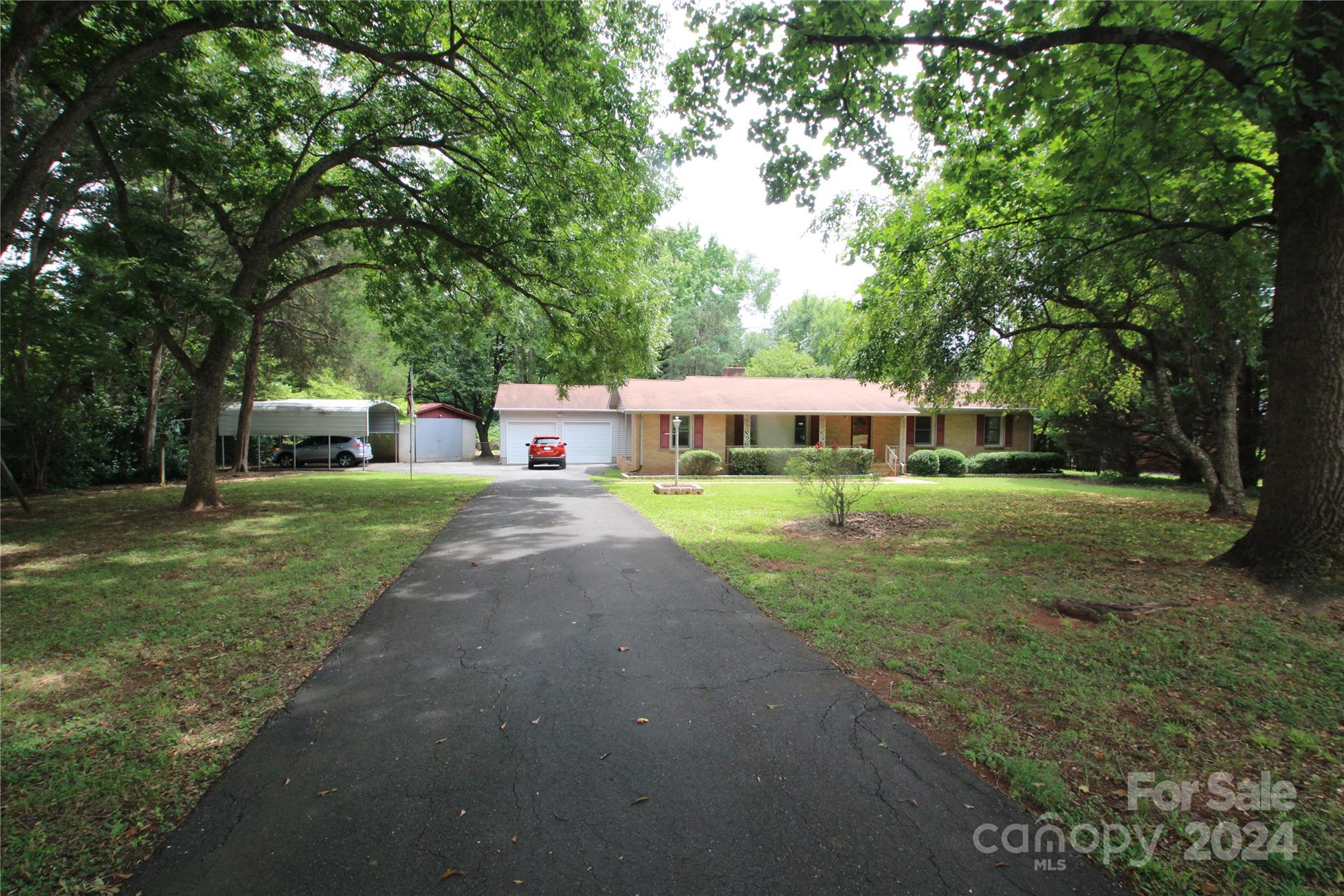 Forest Lake - Residential