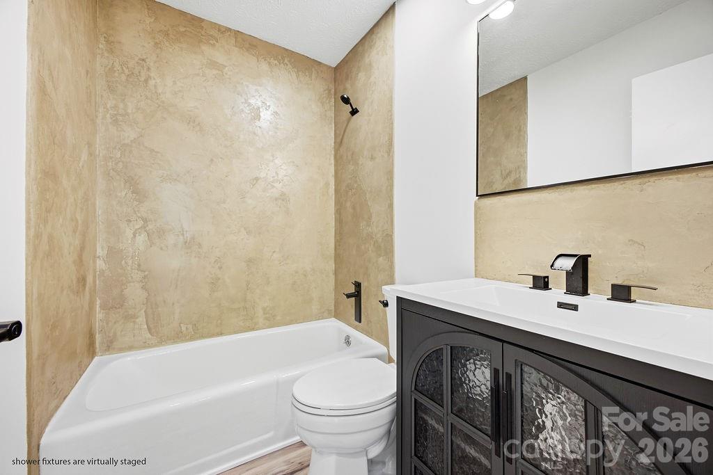 118 Willowbrook Road 51