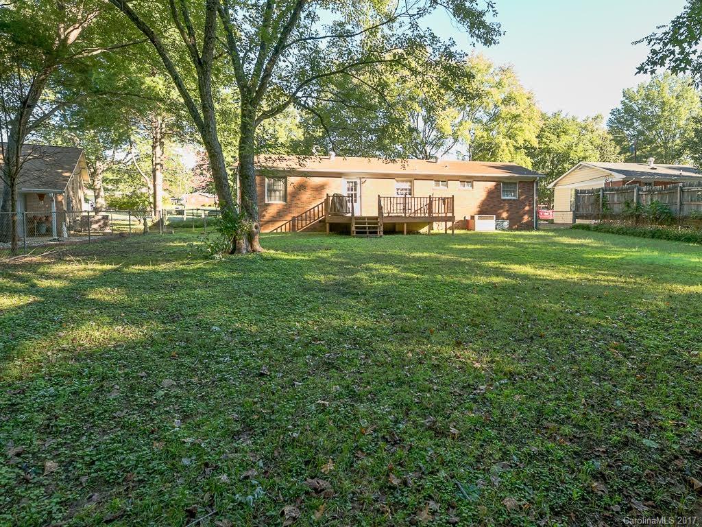 Club View - Residential Lease