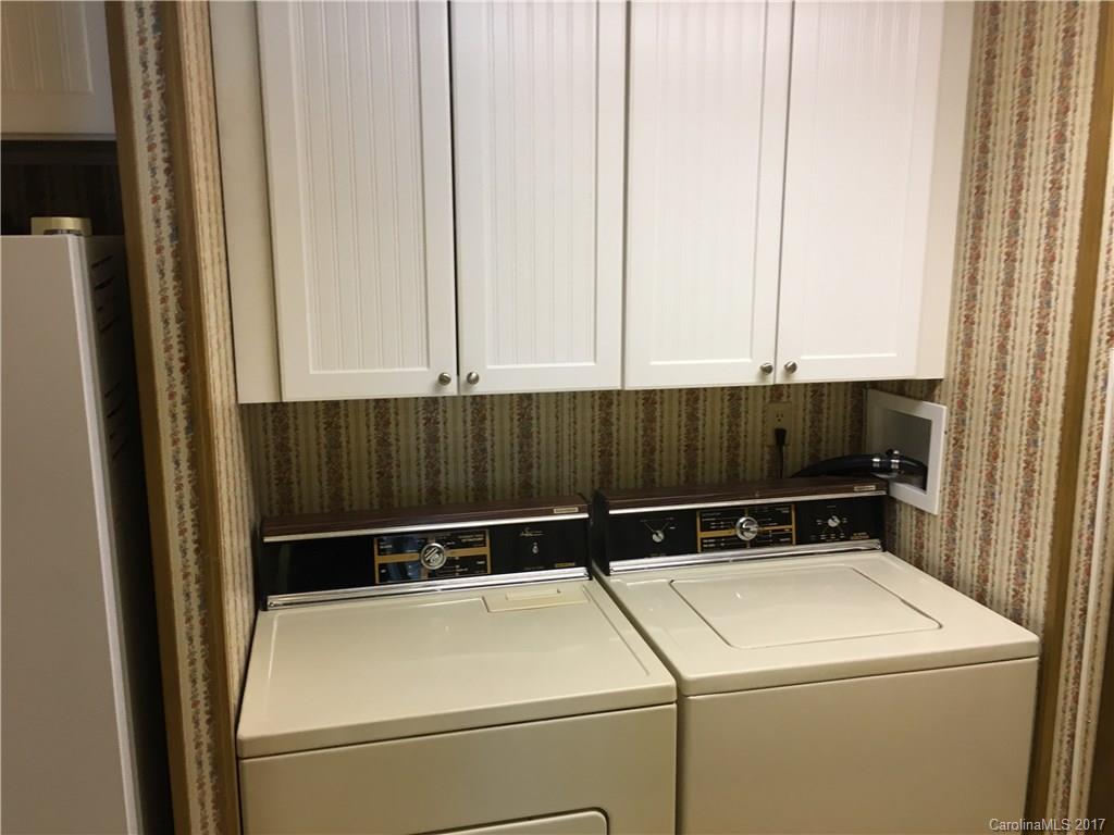 Rolling Oaks - Residential