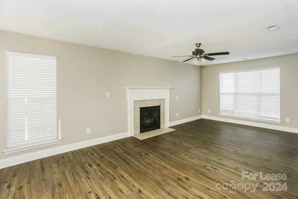 Tall Oaks - Residential Lease