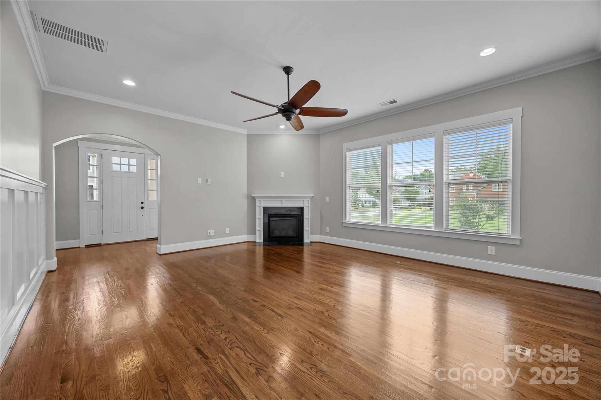 743 Bluff Loop Road