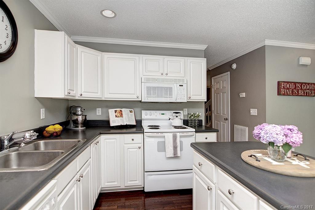 Maplecrest - Residential