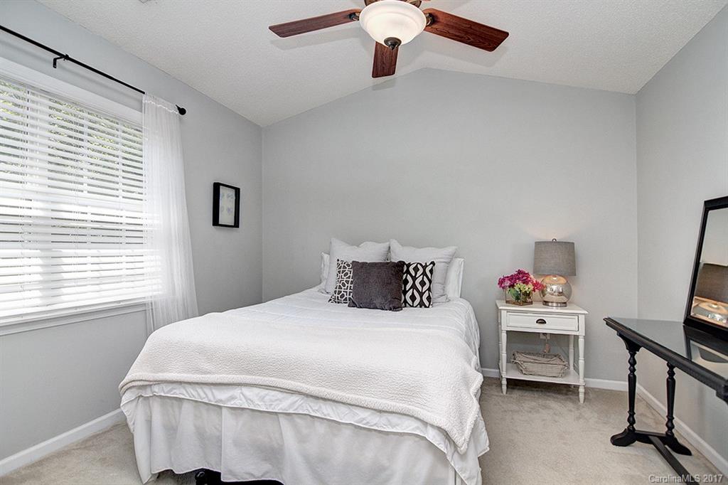 Maplecrest - Residential