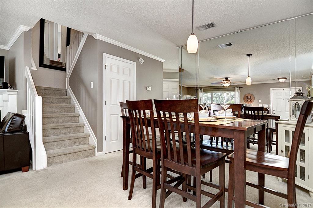 Maplecrest - Residential