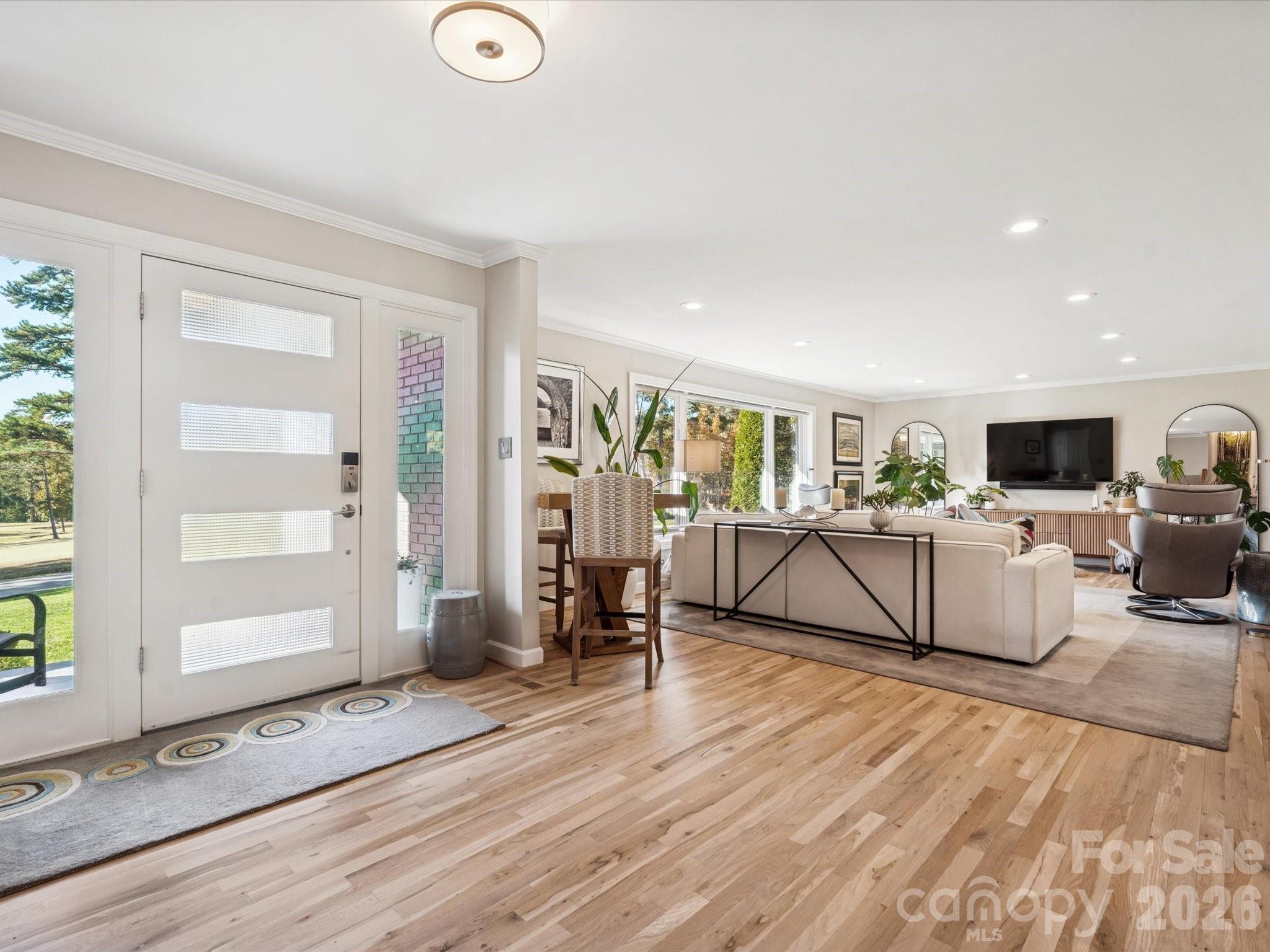 Country Club Acres - Residential Income