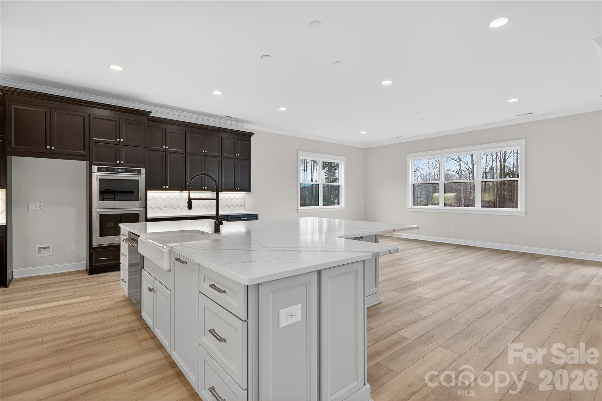 14008 Roosevelt Grove Drive