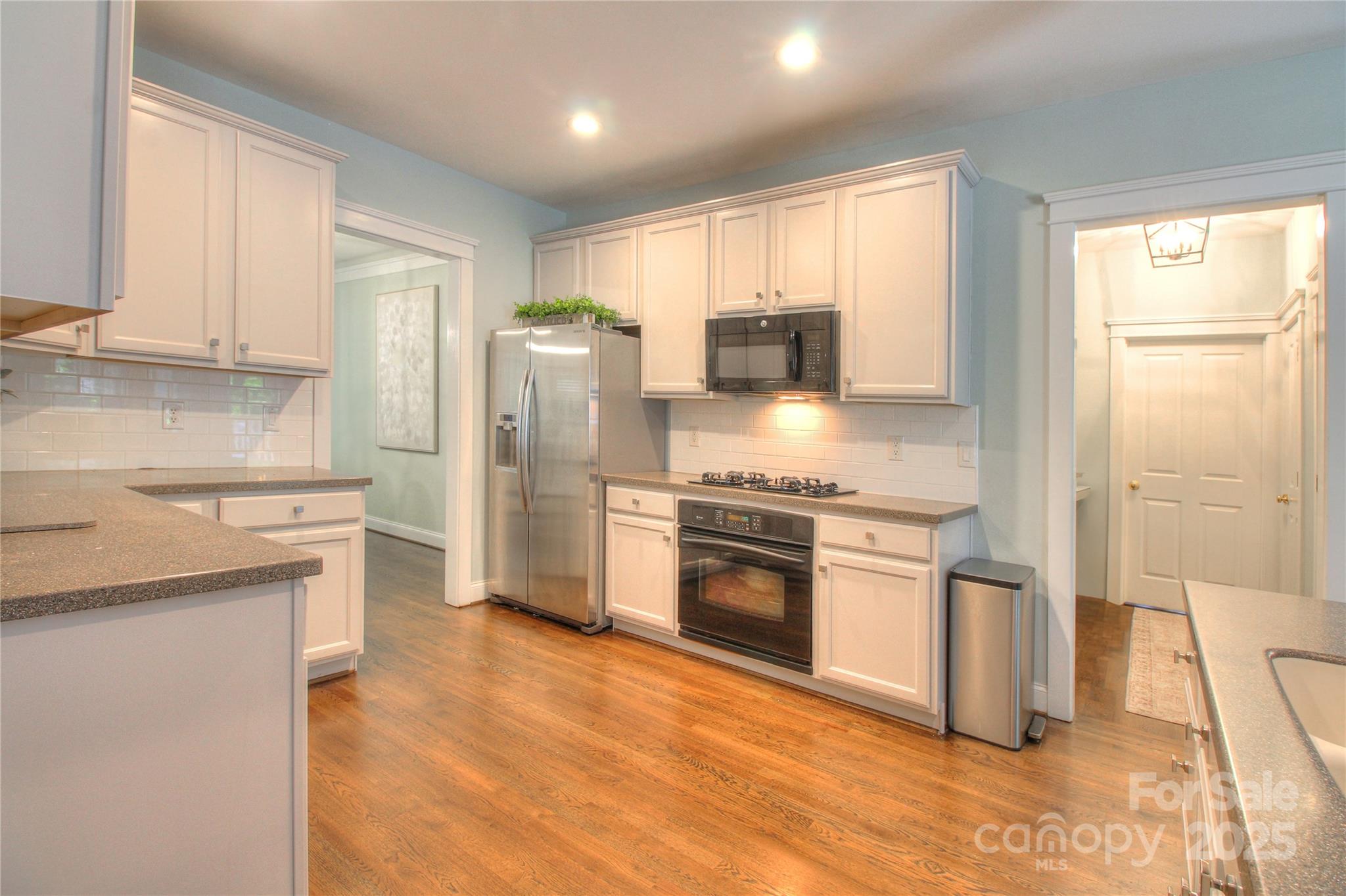 3009 Thayer Drive