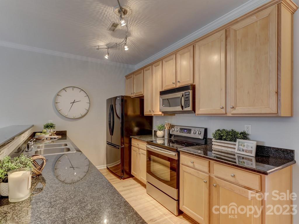 Waterstone - Residential