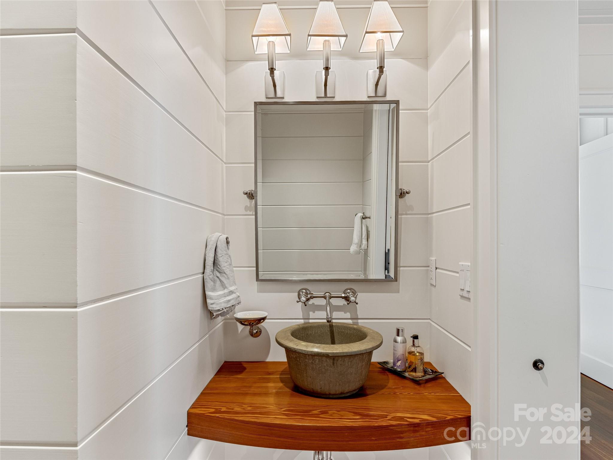 Lake Toxaway Estates - Residential