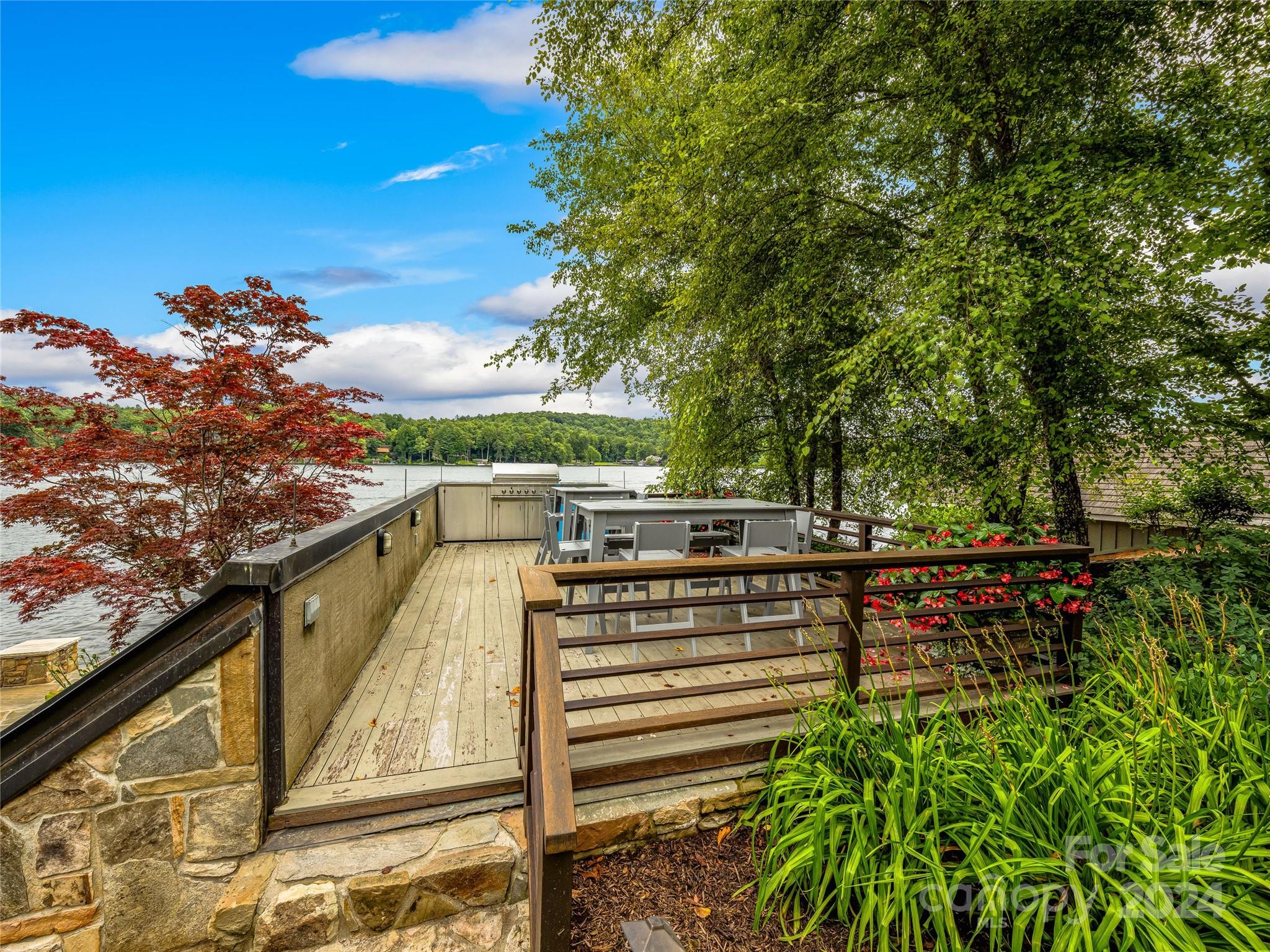 Lake Toxaway Estates - Residential