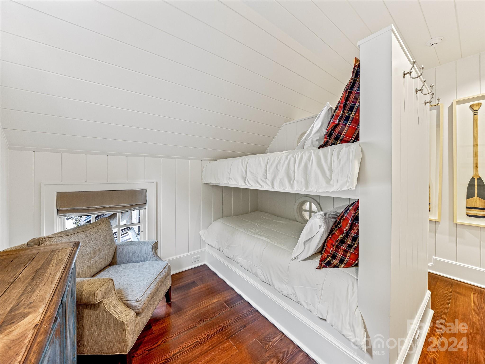 Lake Toxaway Estates - Residential