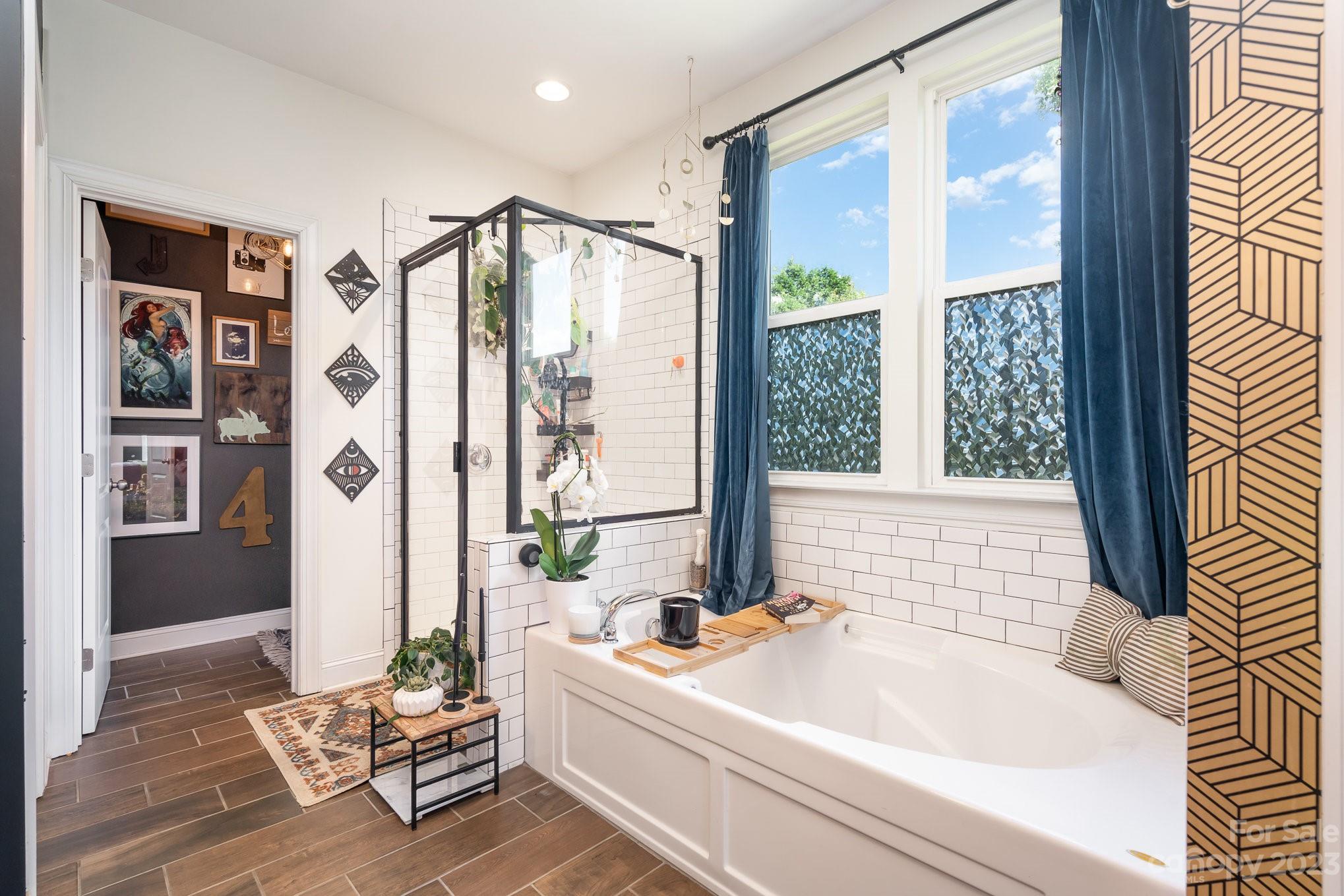 Woodlands Creek - Residential