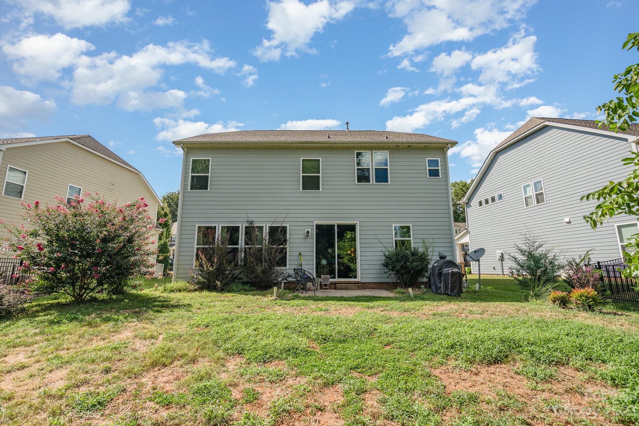 Woodlands Creek - Residential