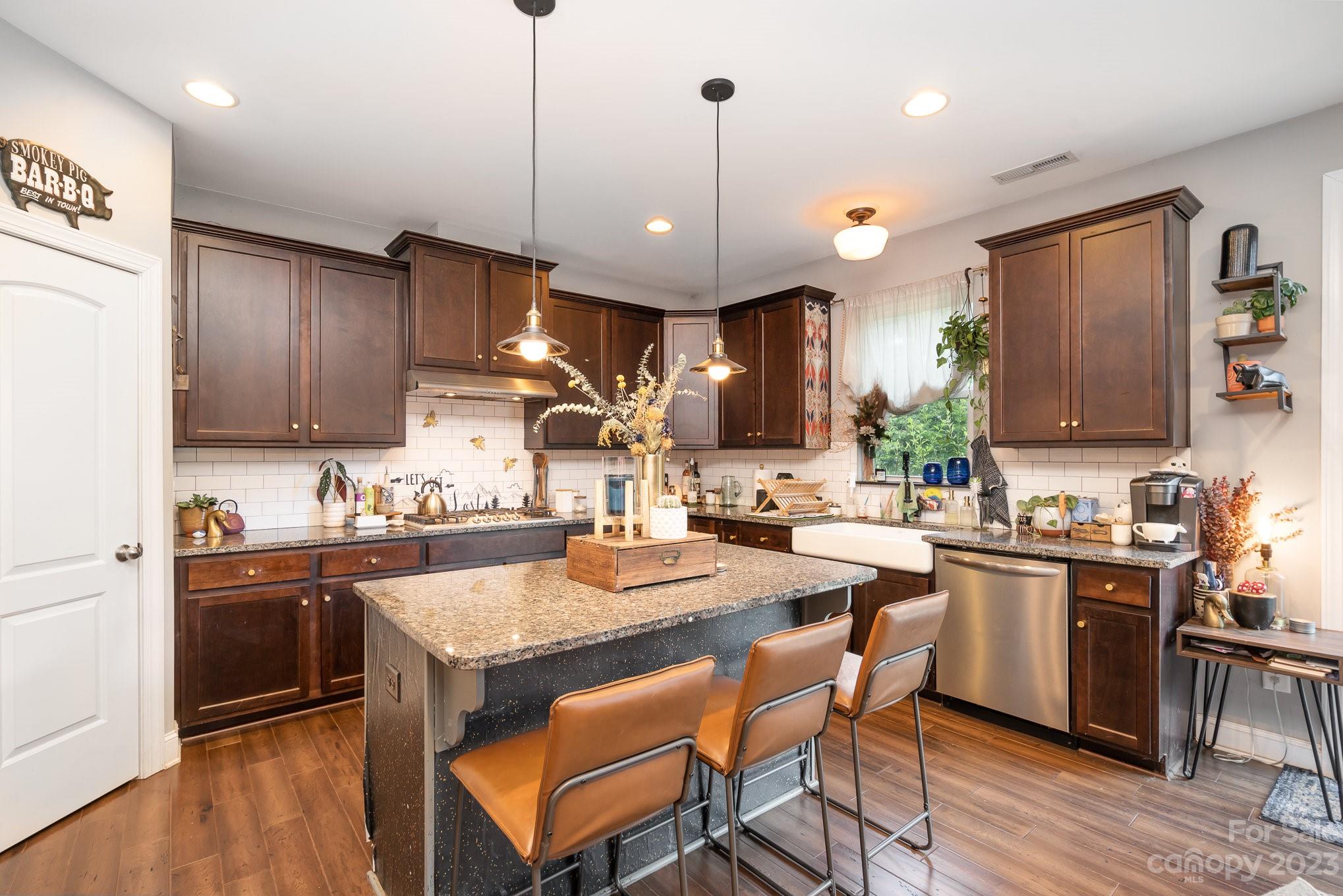 Woodlands Creek - Residential