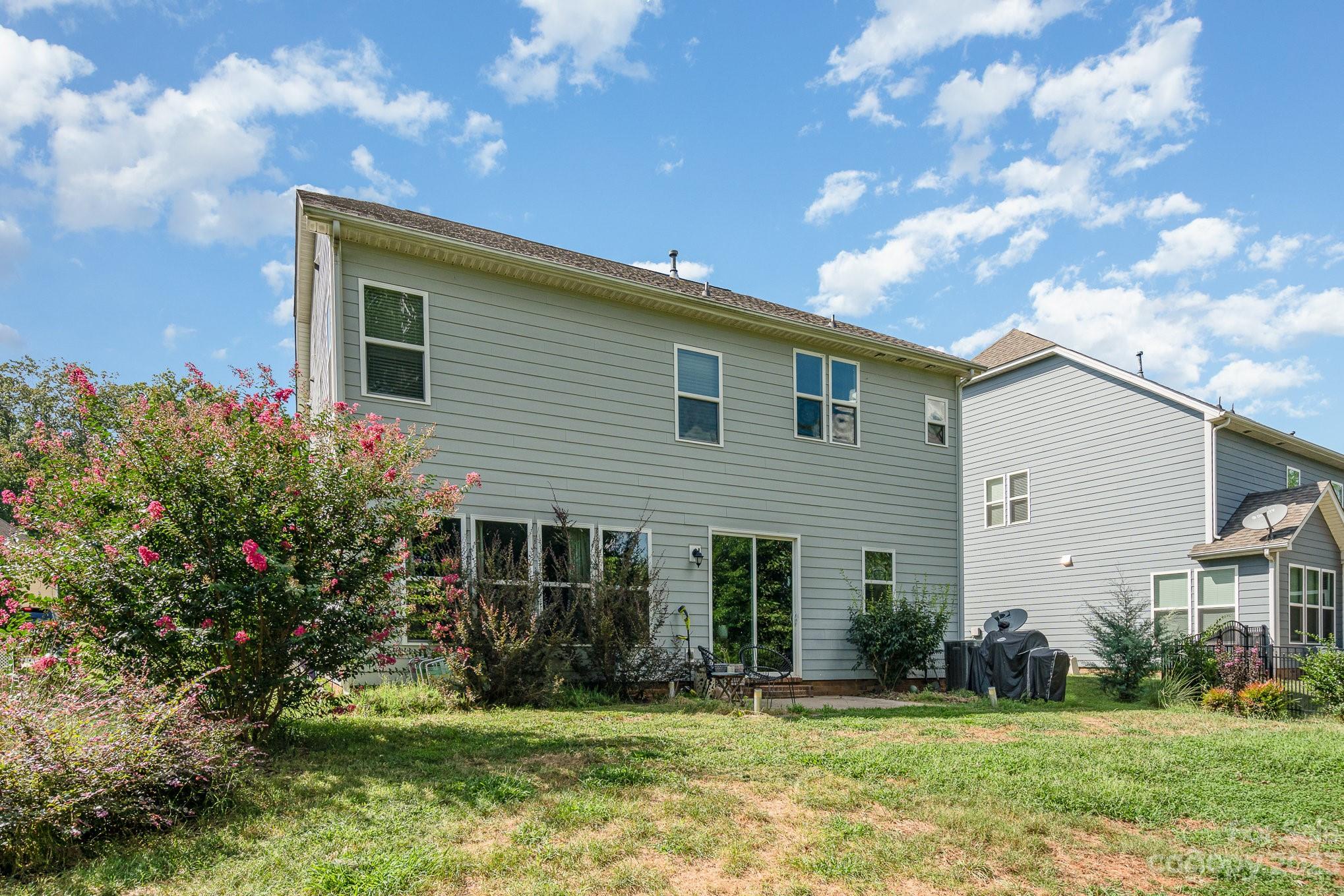 Woodlands Creek - Residential