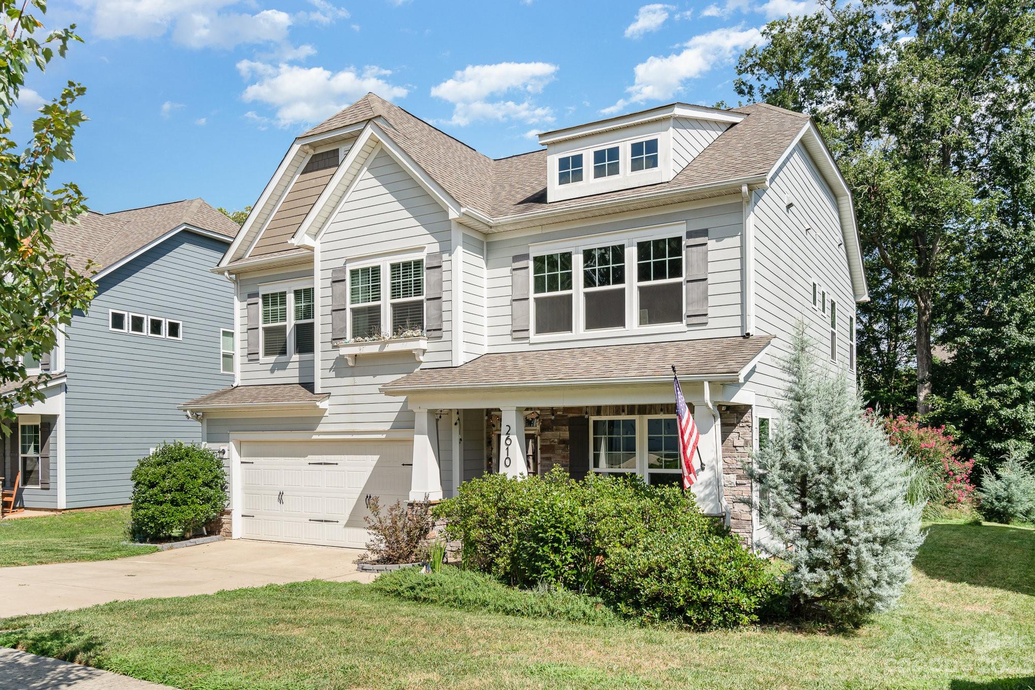 Woodlands Creek - Residential