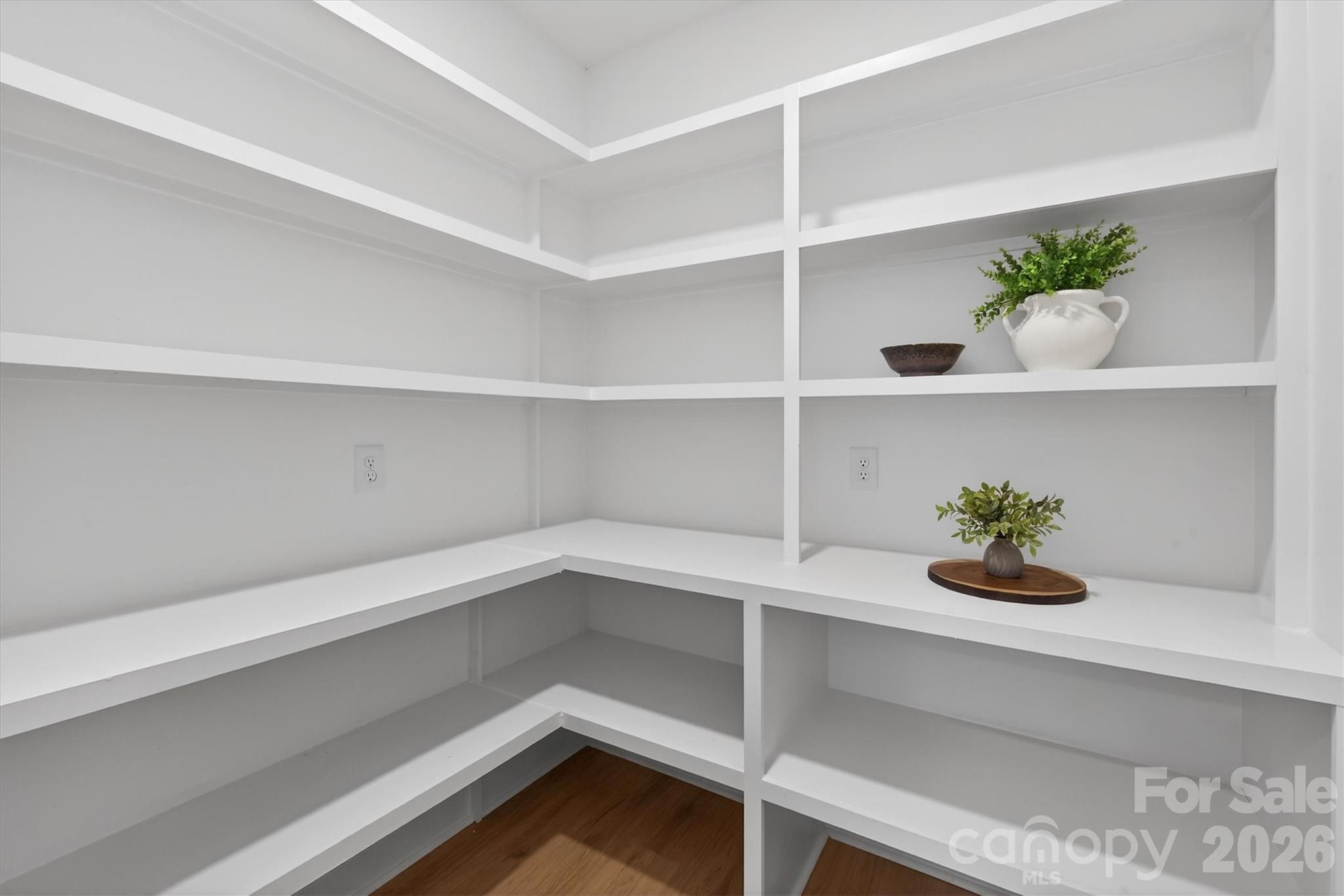 Oaklawn Park - Residential