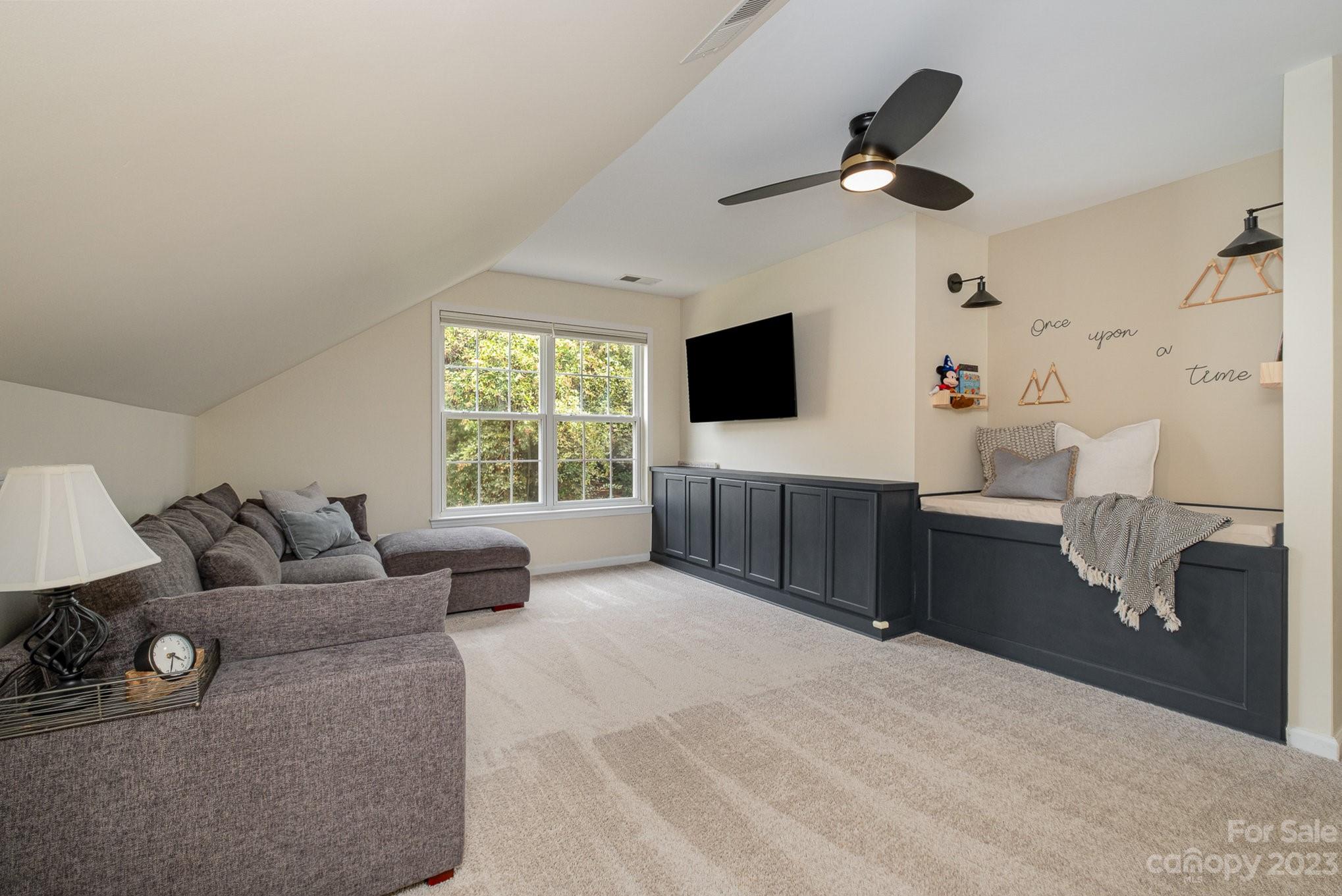 Overlook - Residential